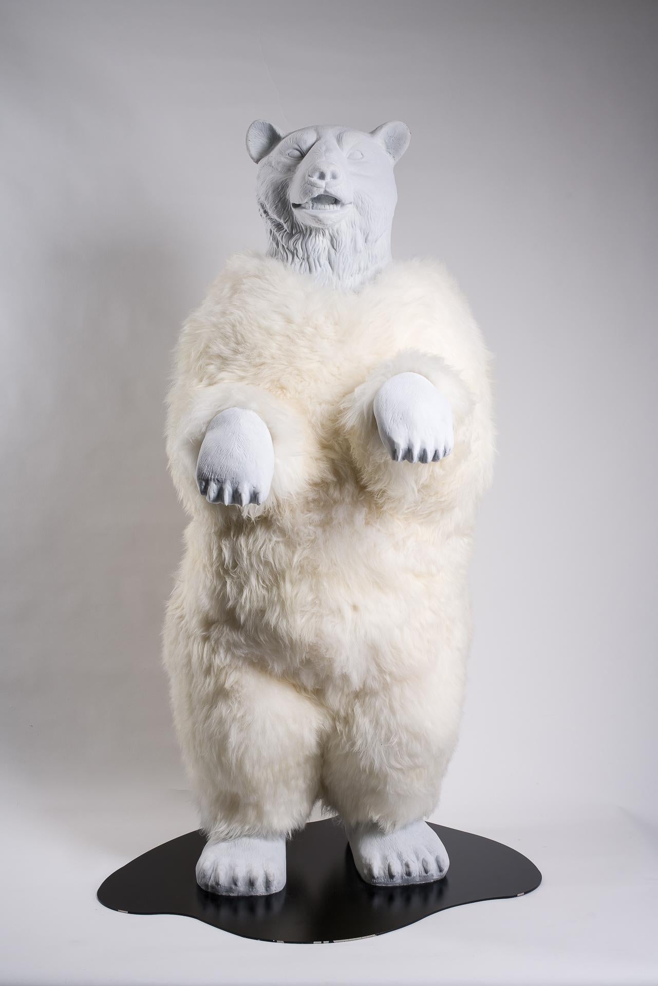 Bear Sculpture In Excellent Condition In Rosheim, FR