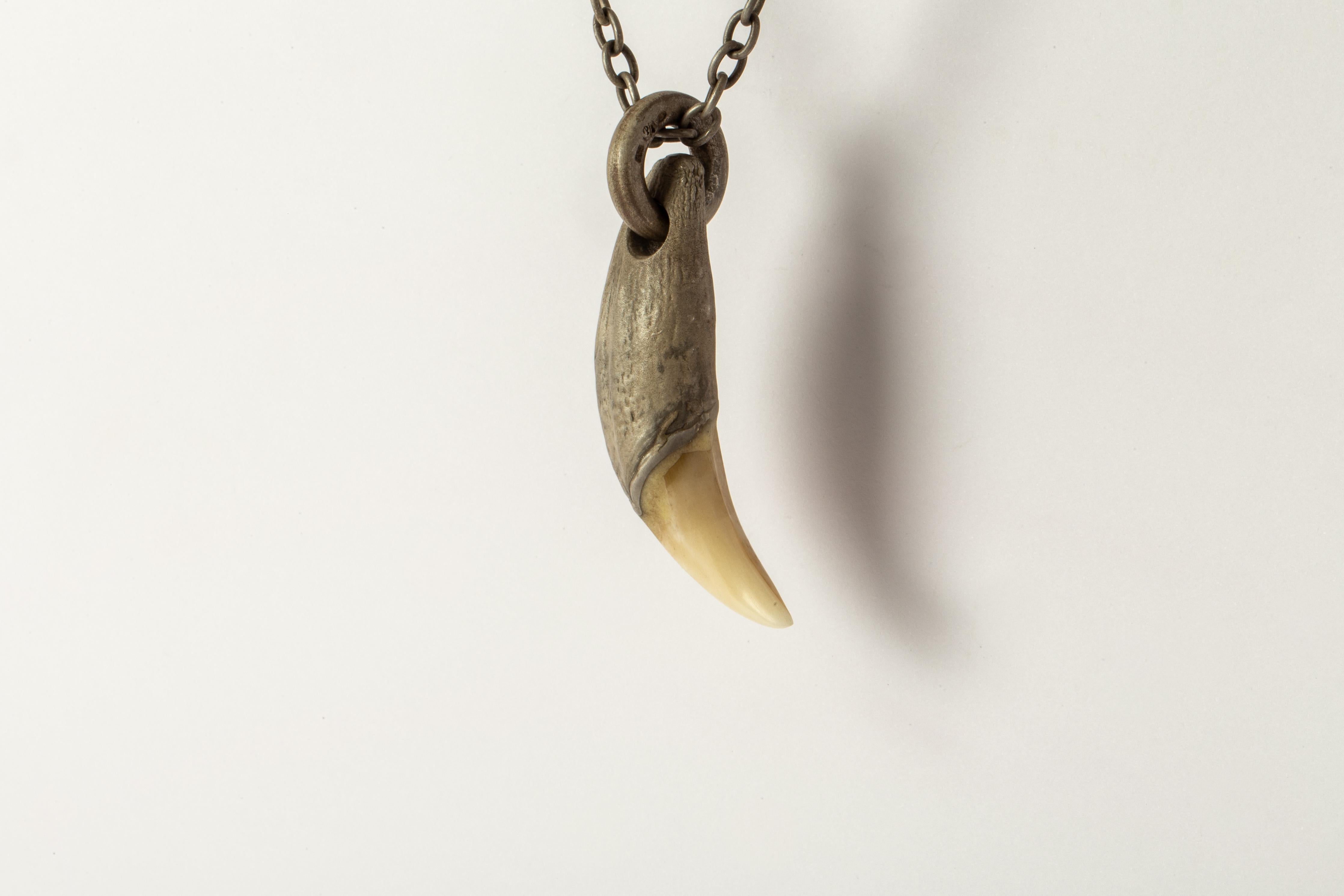 Women's or Men's Bear Tooth Necklace Ghost Hybrid (Large, DA+B) For Sale