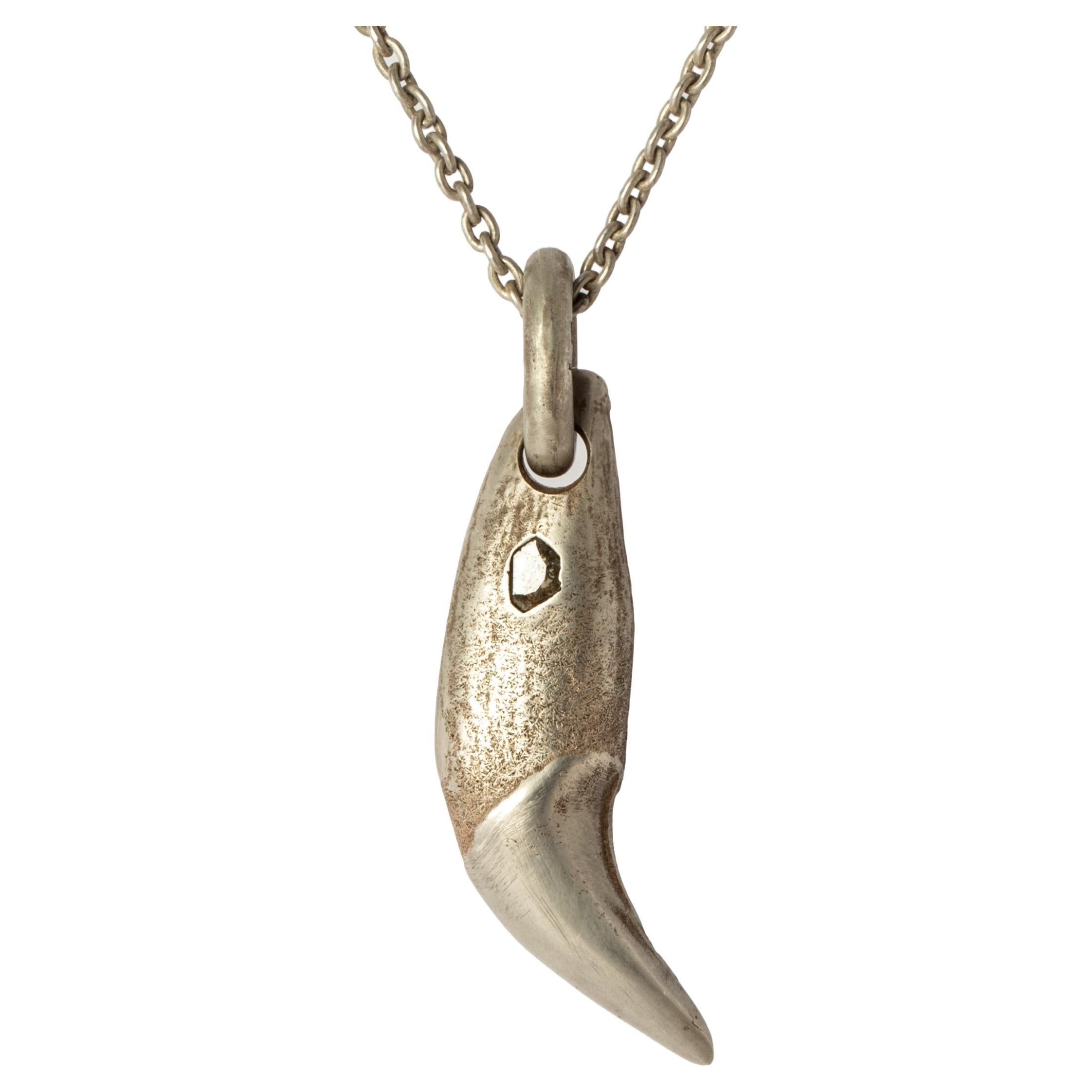 Bear Tooth Necklace Ghost (Small, 0.2 CT, Diamond Slab, DA+DIA) For Sale