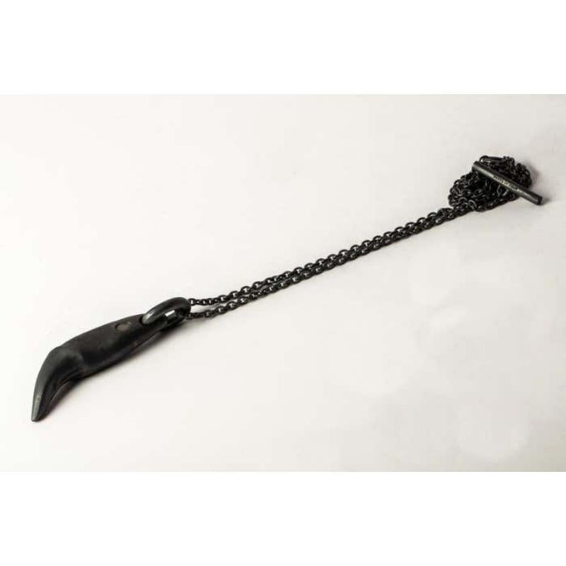 Bear Tooth Necklace Ghost (Small, 0.2 CT, Diamond Slab, KA+DIA) For Sale 1