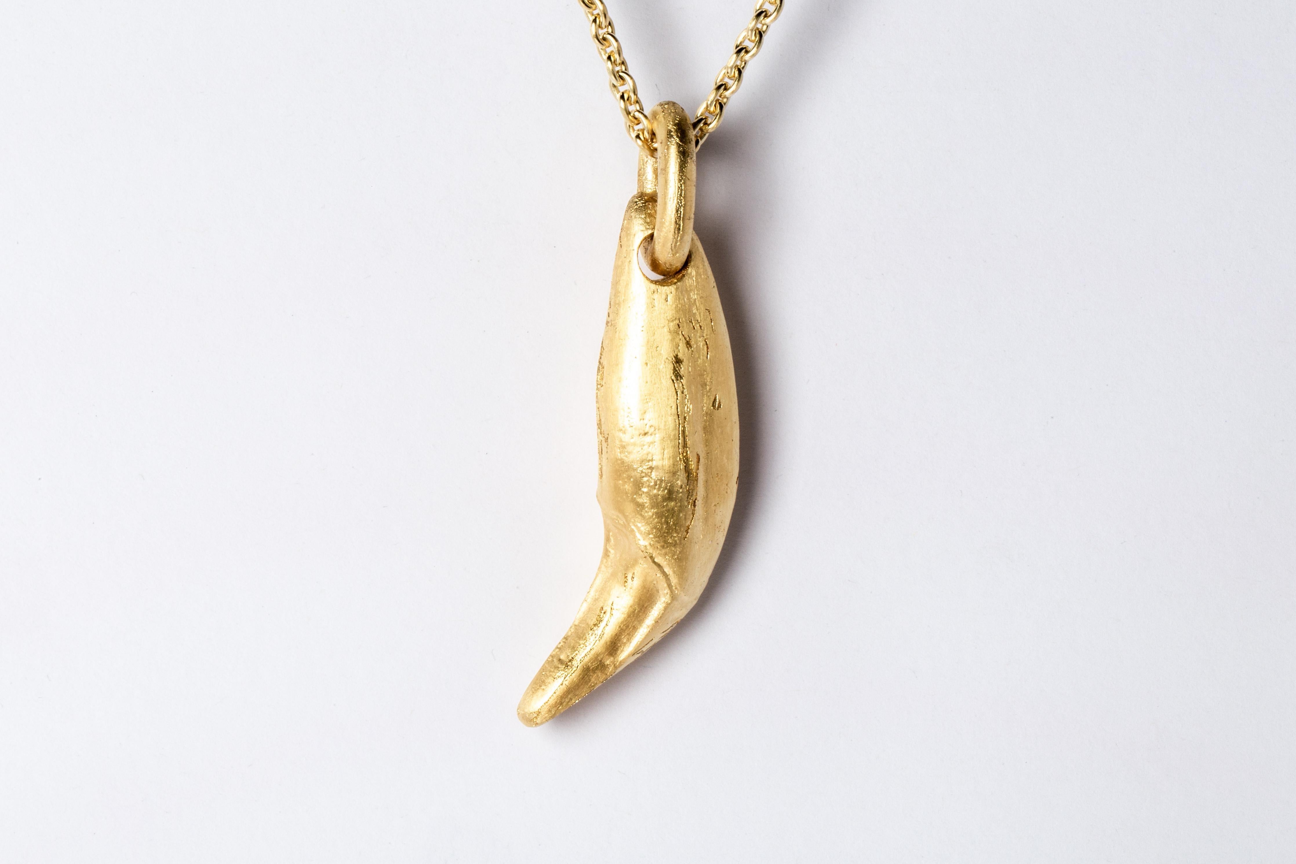 Bear Tooth Necklace Ghost (Small, AG+AGA) In New Condition For Sale In Hong Kong, Hong Kong Island