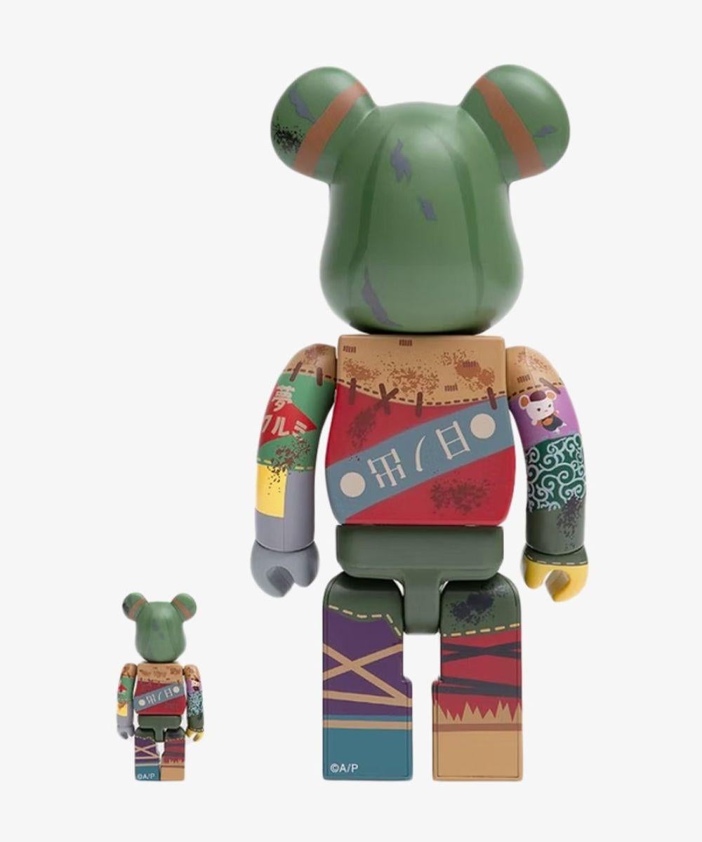 Questo è il set Poupelle 400% e 100% Bearbrick di Medicom Toy.

Se hai fede, le cose cambieranno.

Il mostro Trashman, Poupelle, è apparso nel film Poupelle in Chimney Town. La Poupelle è nata quando un fattorino ha scaricato per sbaglio un cuore