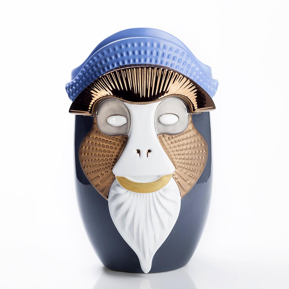italien Vase en forme de singe barbu en vente