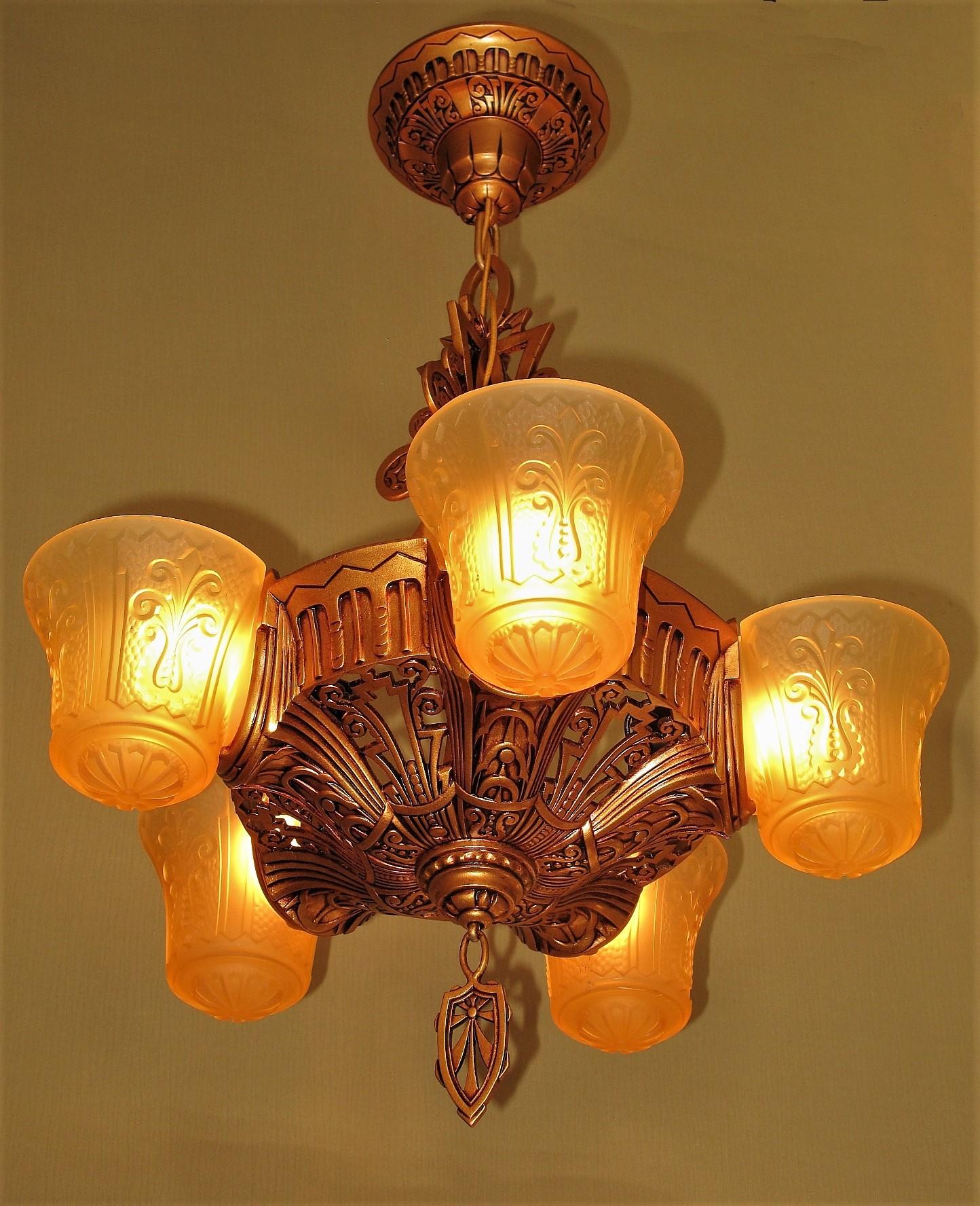 Art Deco Beardslee of Chicago 5 Slip Shade Fixture, circa 1934, 2 Available For Sale