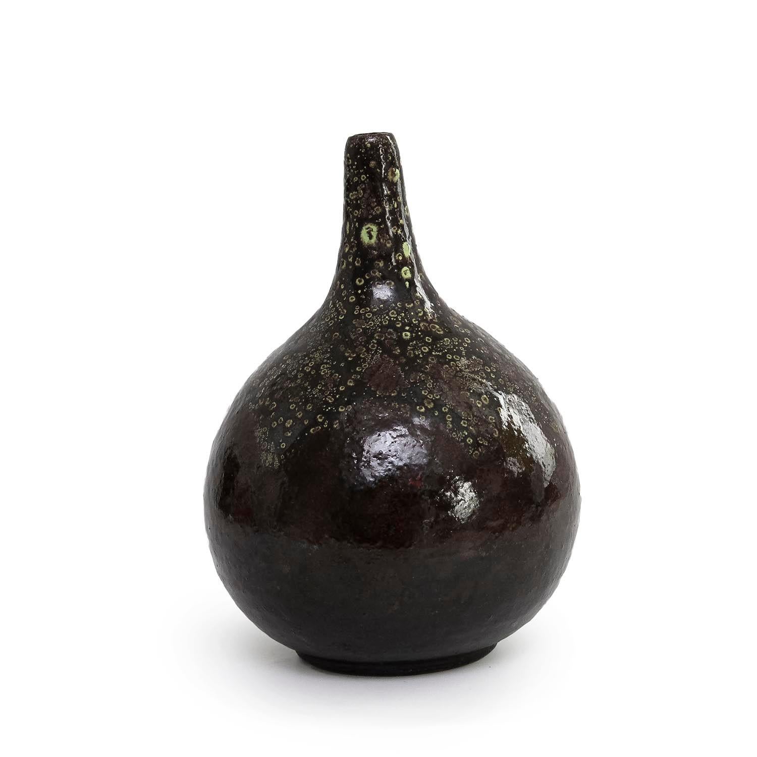 Vase en forme de goutte d'eau de Beatrice Wood (INV# NP4054) en vente 2