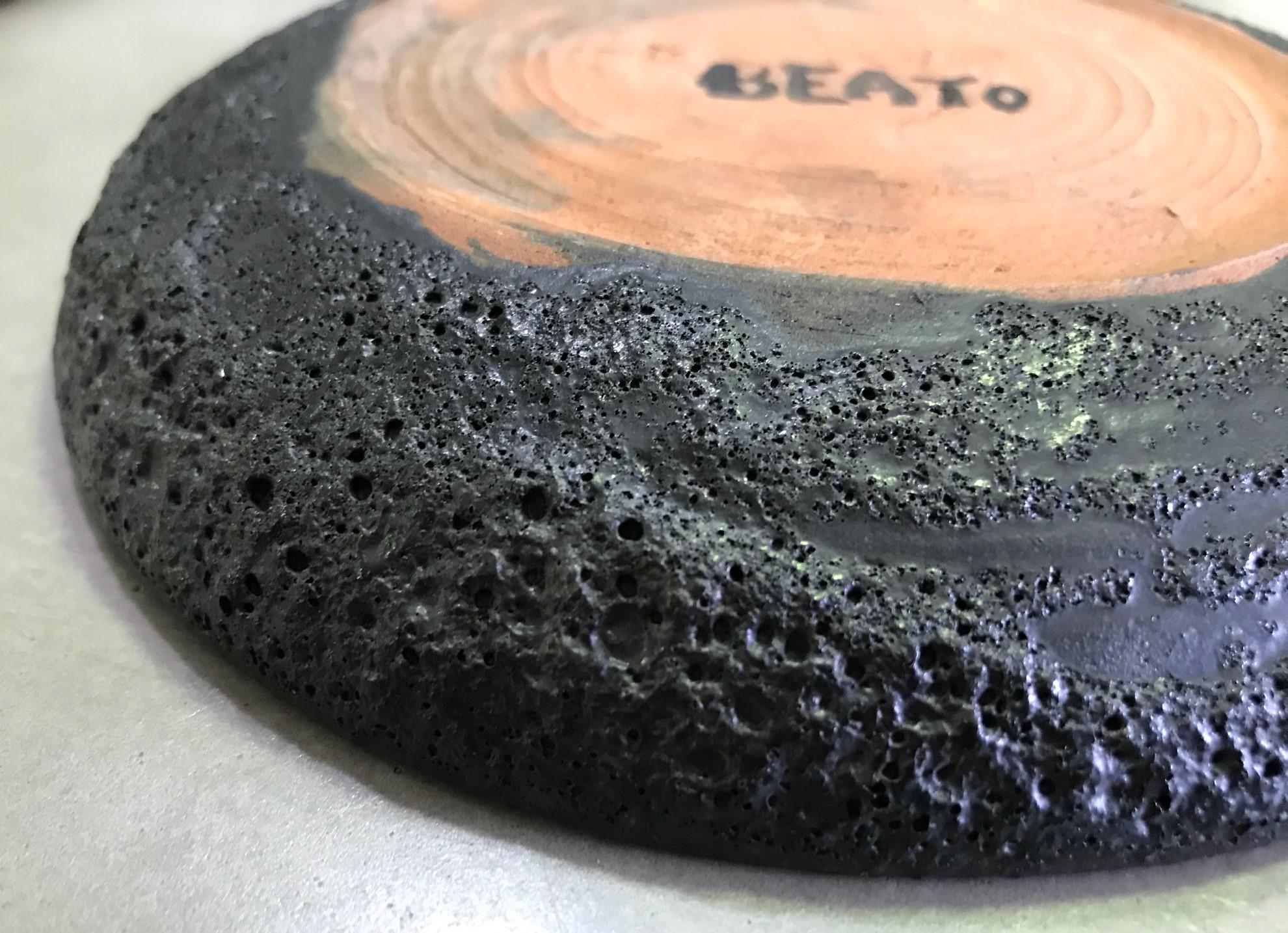 Beatrice Wood Signed Volcanic Black Lava Glaze Mid-Century Modern Bowl Dish 2