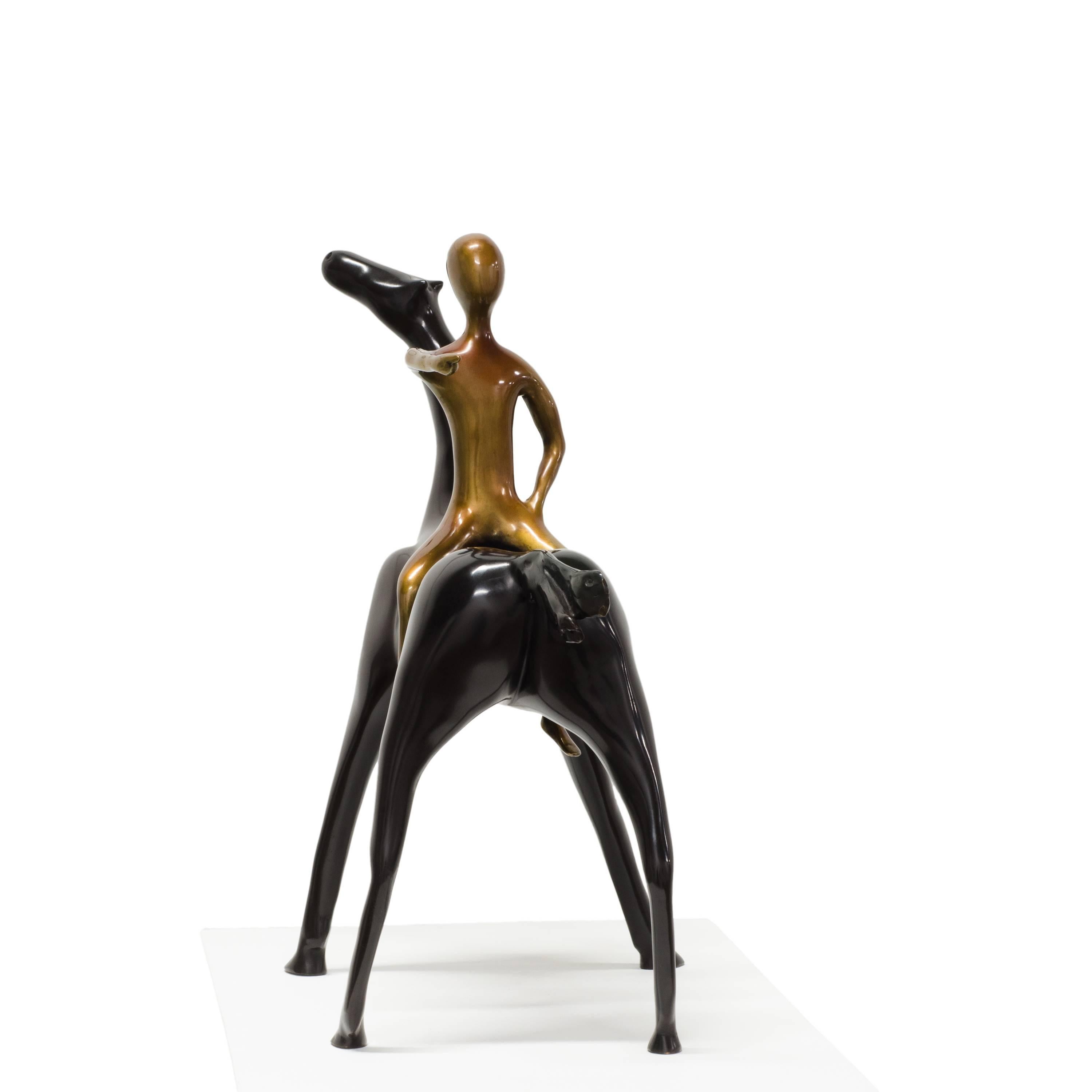 That Way! The disagreement of the horse and the rider. - Gold Abstract Sculpture by Beatriz Gerenstein