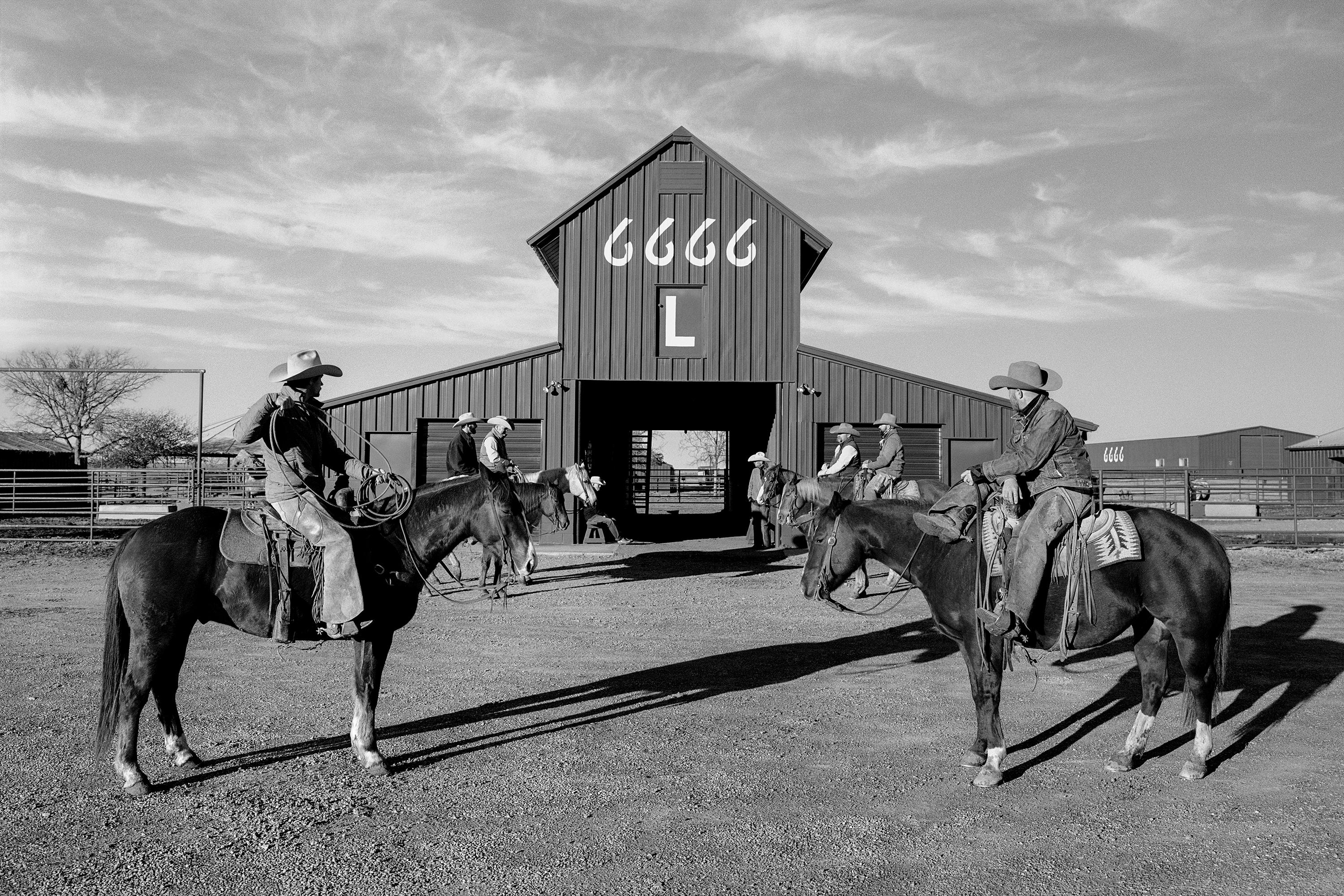 Series: The Western Collection
Archival Pigment Print

Unframed Sizes:
32" x 48" - $7,500.00
40" x 60" - $11,000.00
48" x 72" - $14,750.00

Framed Sizes:
39" x 55" - $9,250.00
47" x 67" - $13,500.00
55" x 79" - $20,000.00

Edition of 10 + 2 Artist