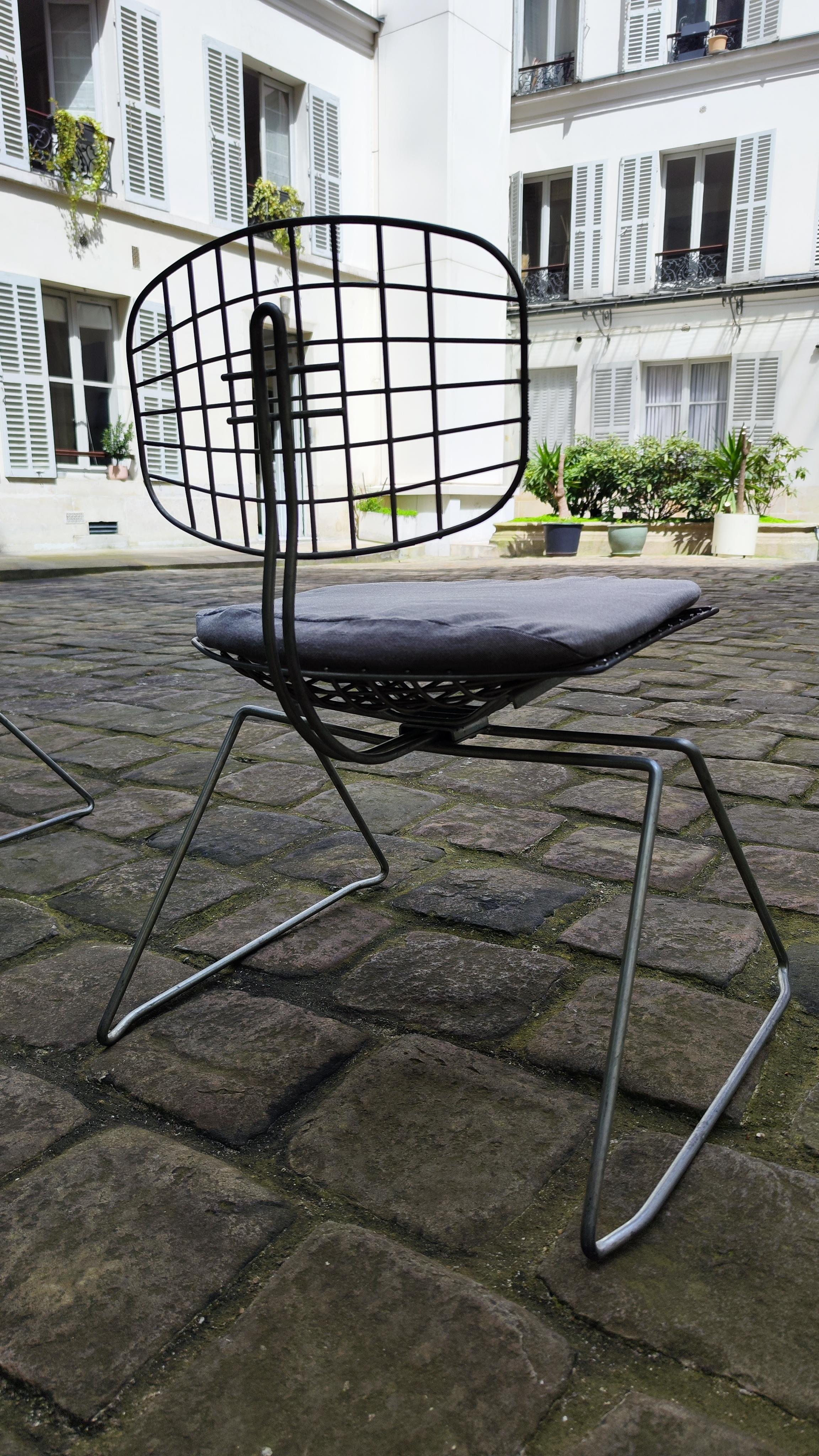 Beaubourg Chair in Steel and Fabric by Michel Cadestin and Georges Laurent For Sale 8