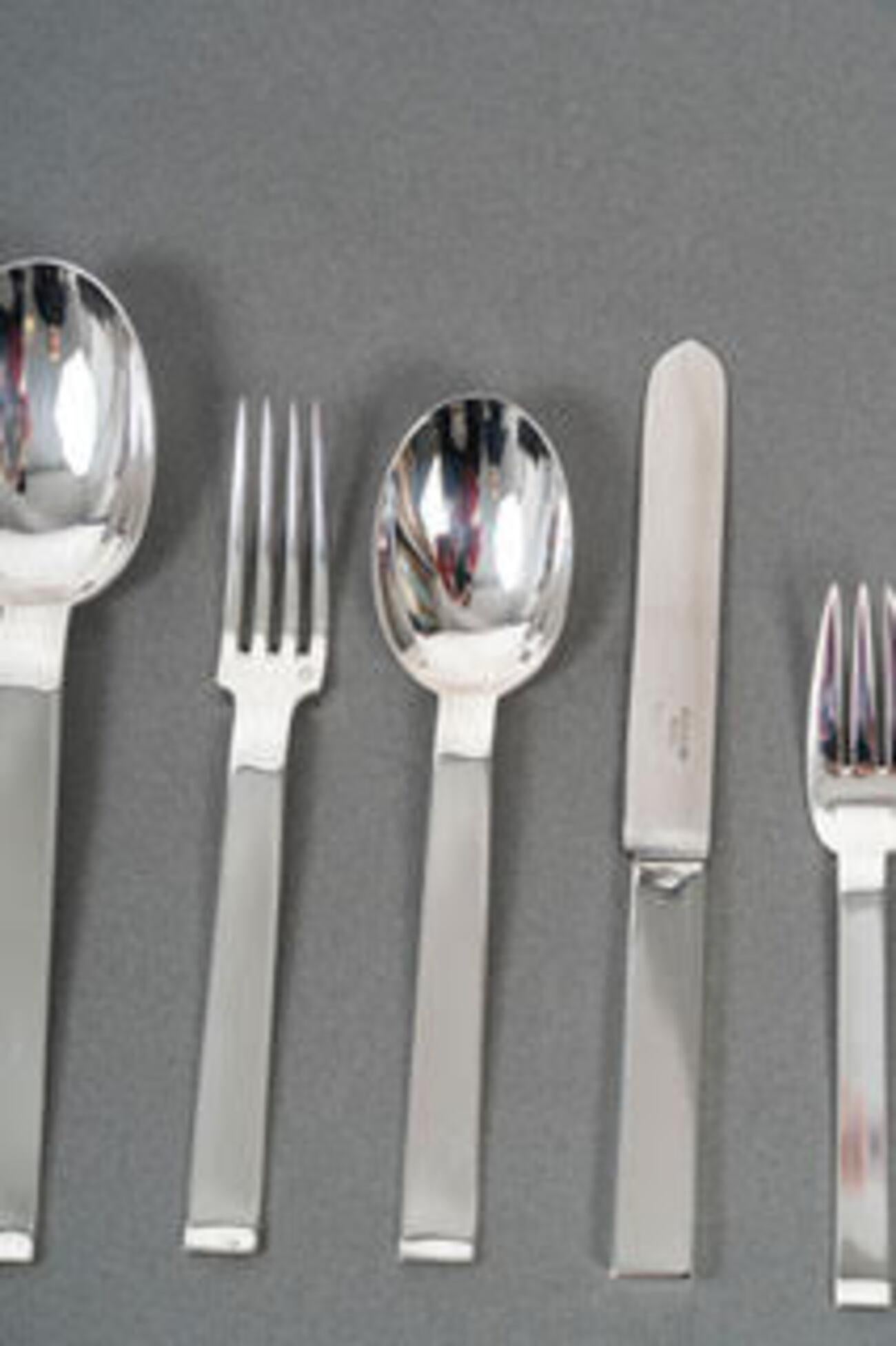 Early 20th Century BEAUBOURG” solid silver HOUSEHOLD 168 p