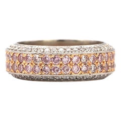 Beaudry Ring with 1.80 Carat Fancy Pink Diamonds and 0.82 Carat White Diamonds