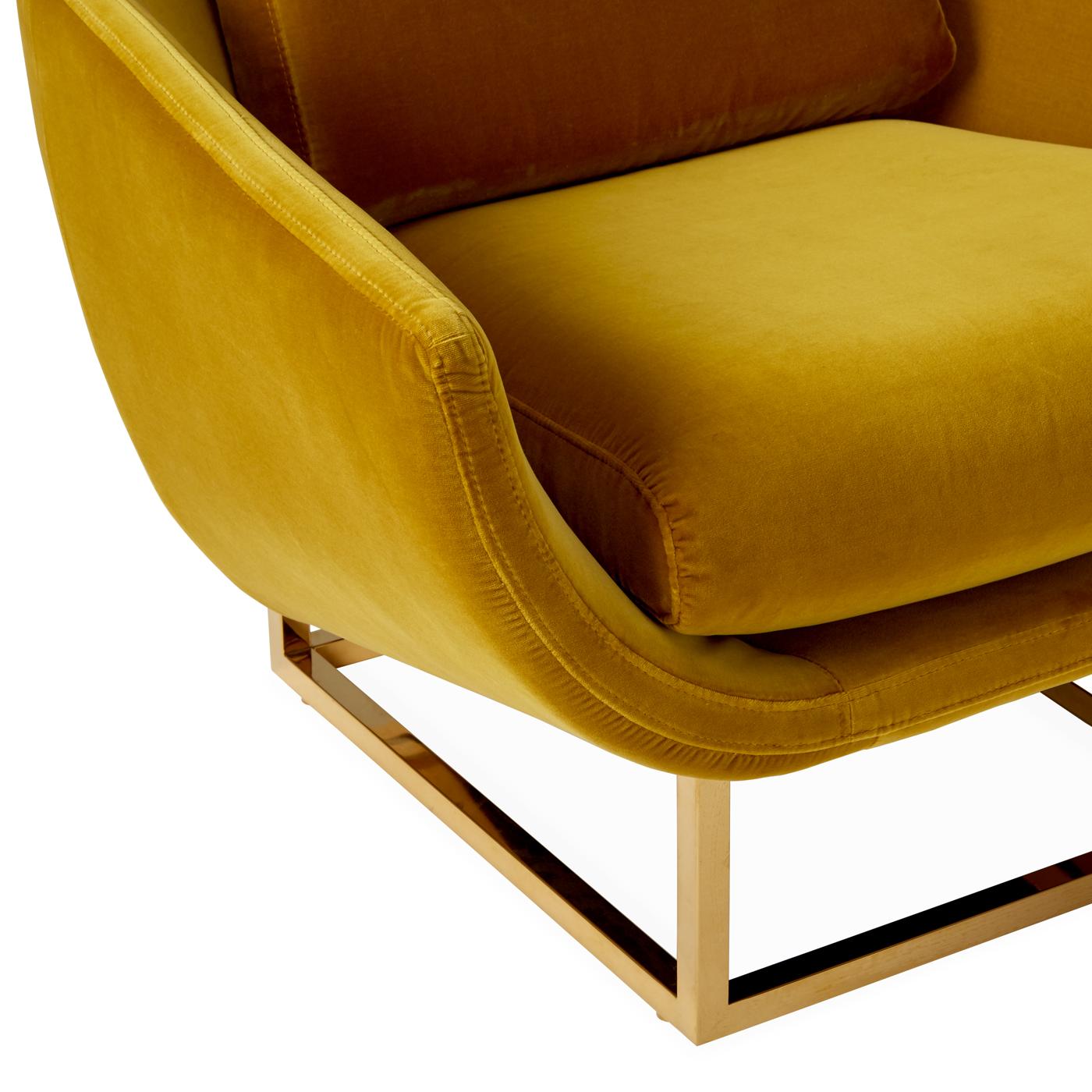 Beaumont Velvet Lounge Chair 1