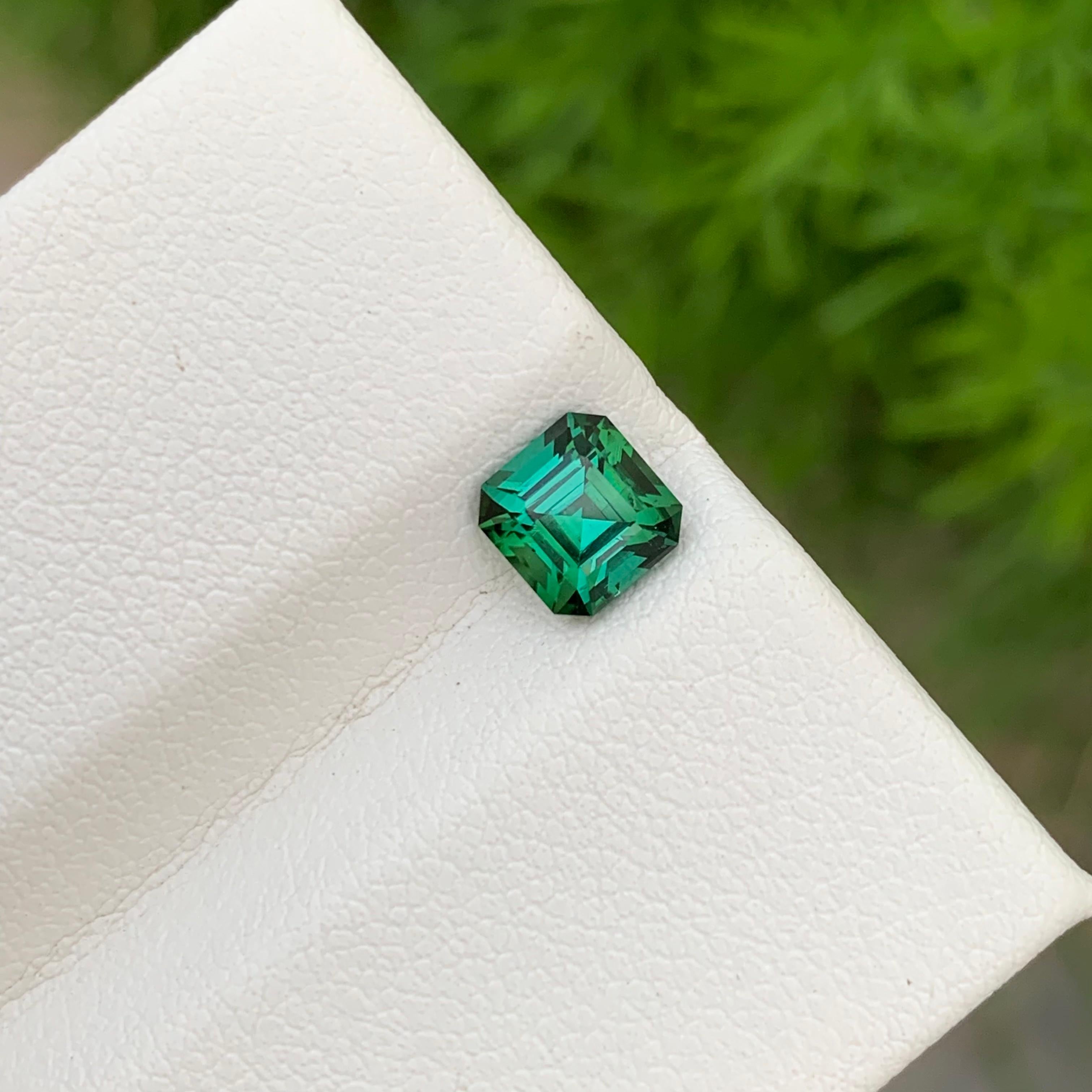 Beauteous 1.10 Carats Loose Blueish Green Tourmaline Asscher Cut Ring Gemstone  For Sale 6