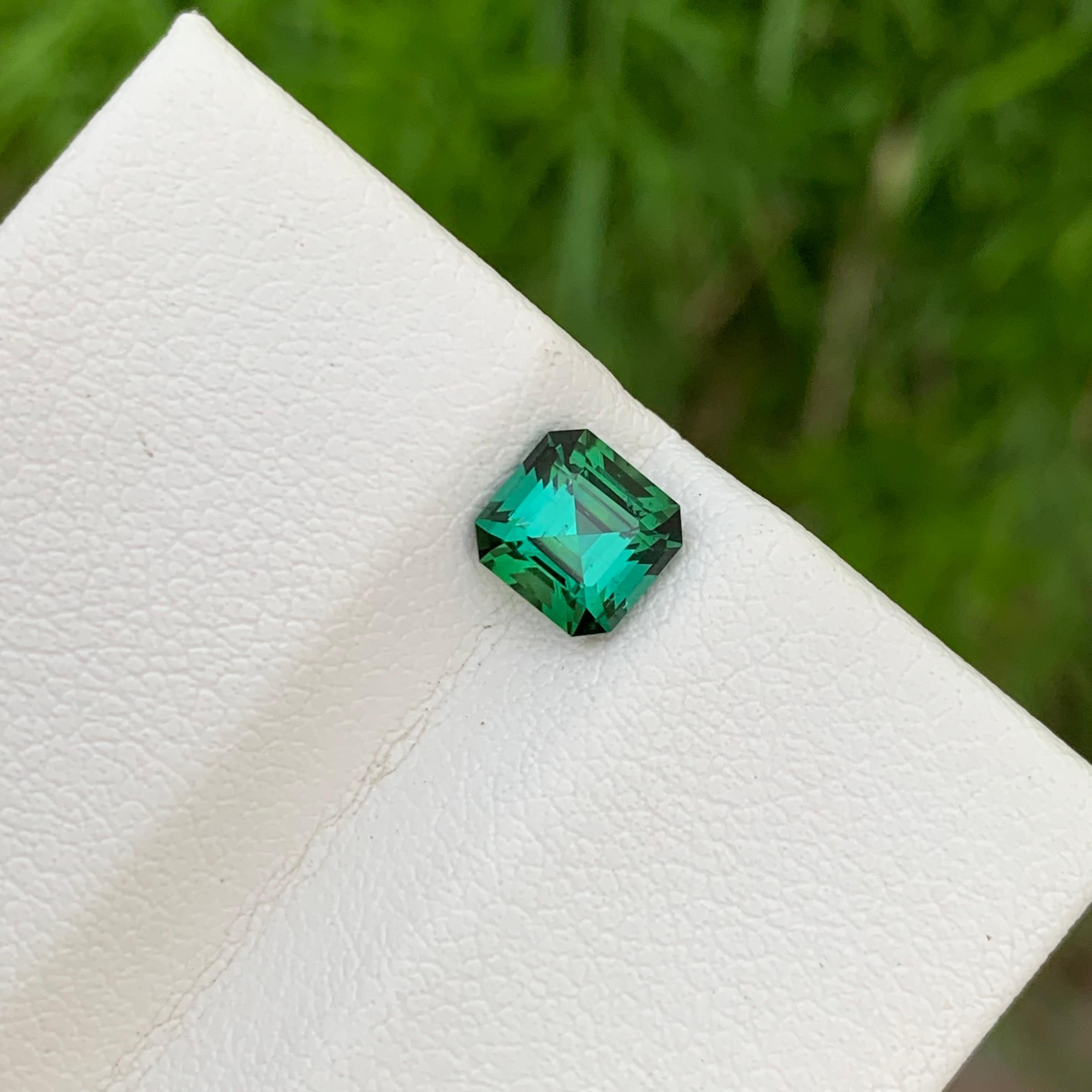 Beauteous 1.10 Carats Loose Blueish Green Tourmaline Asscher Cut Ring Gemstone  For Sale 8