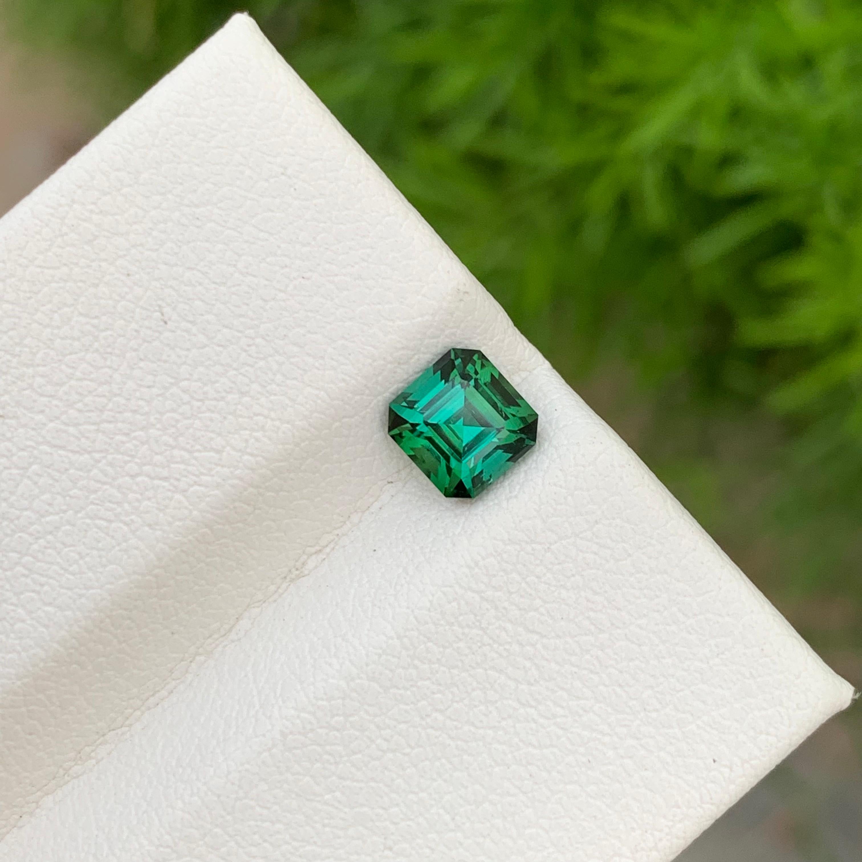 Beauteous 1.10 Carats Loose Blueish Green Tourmaline Asscher Cut Ring Gemstone  For Sale 1