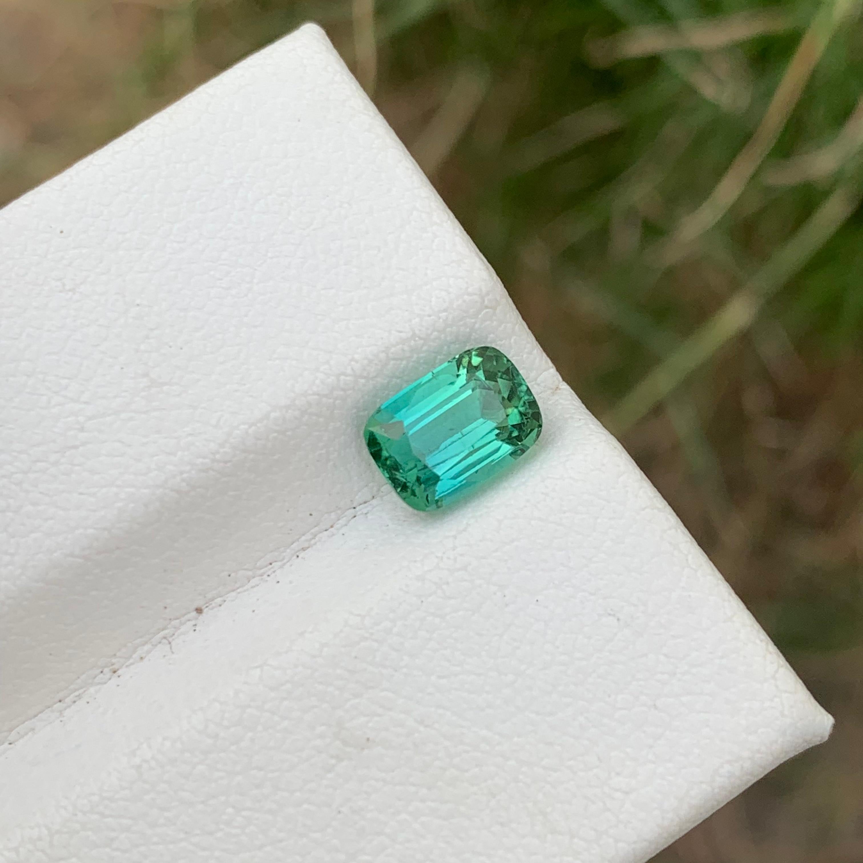 Beauteous 1.90 Cts Blueish Green Loose Tourmaline Ring Gemstone Afghan Mine  In New Condition For Sale In Peshawar, PK