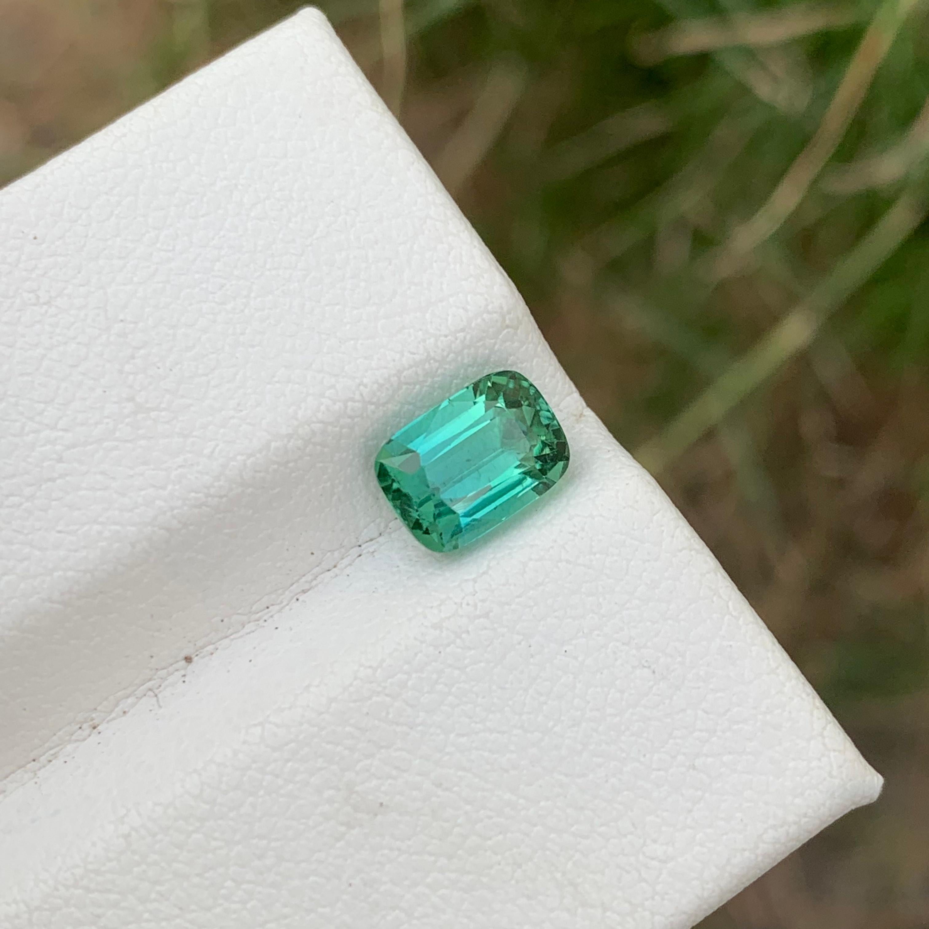 Women's or Men's Beauteous 1.90 Cts Blueish Green Loose Tourmaline Ring Gemstone Afghan Mine  For Sale