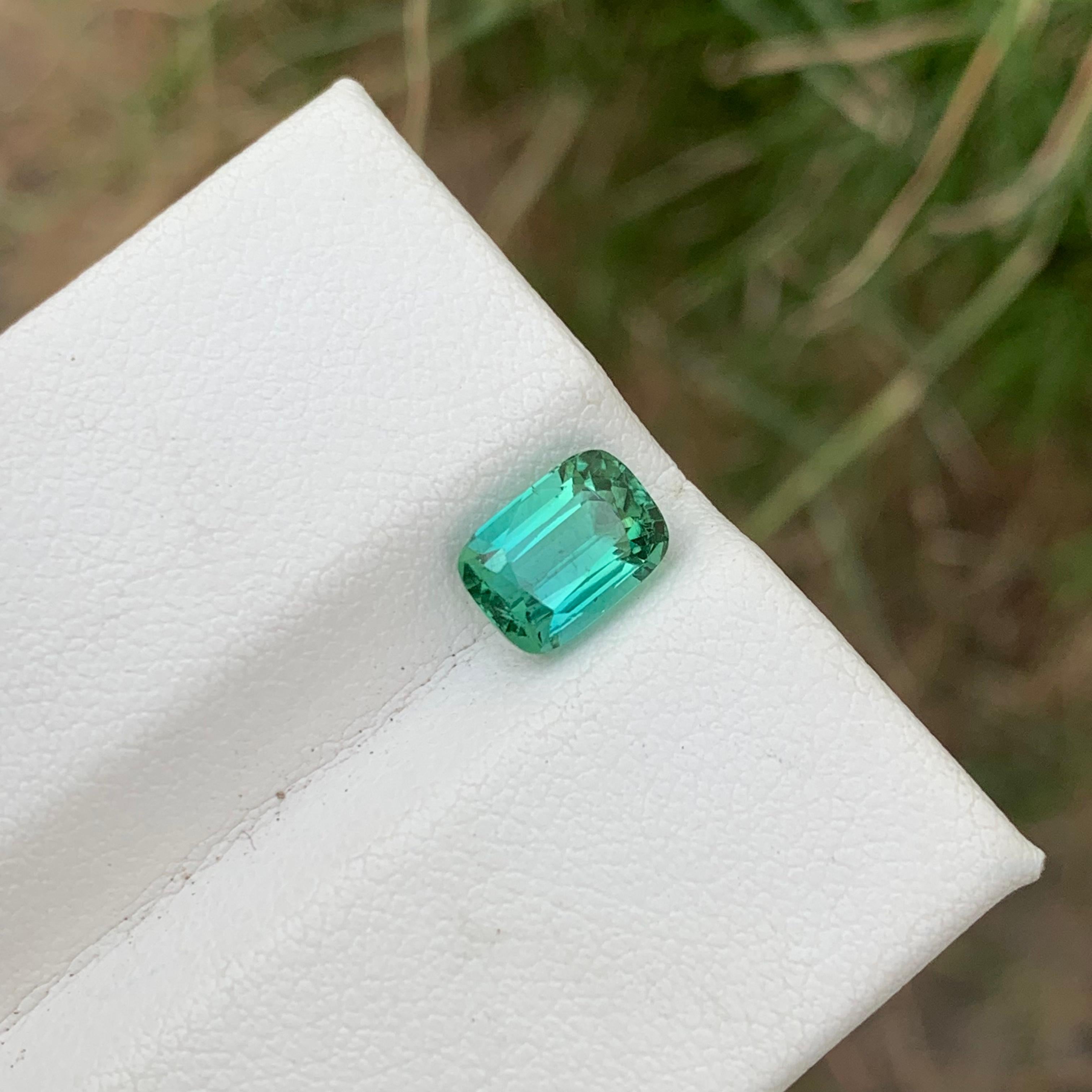 Beauteous 1.90 Cts Blueish Green Loose Tourmaline Ring Gemstone Afghan Mine  For Sale 1