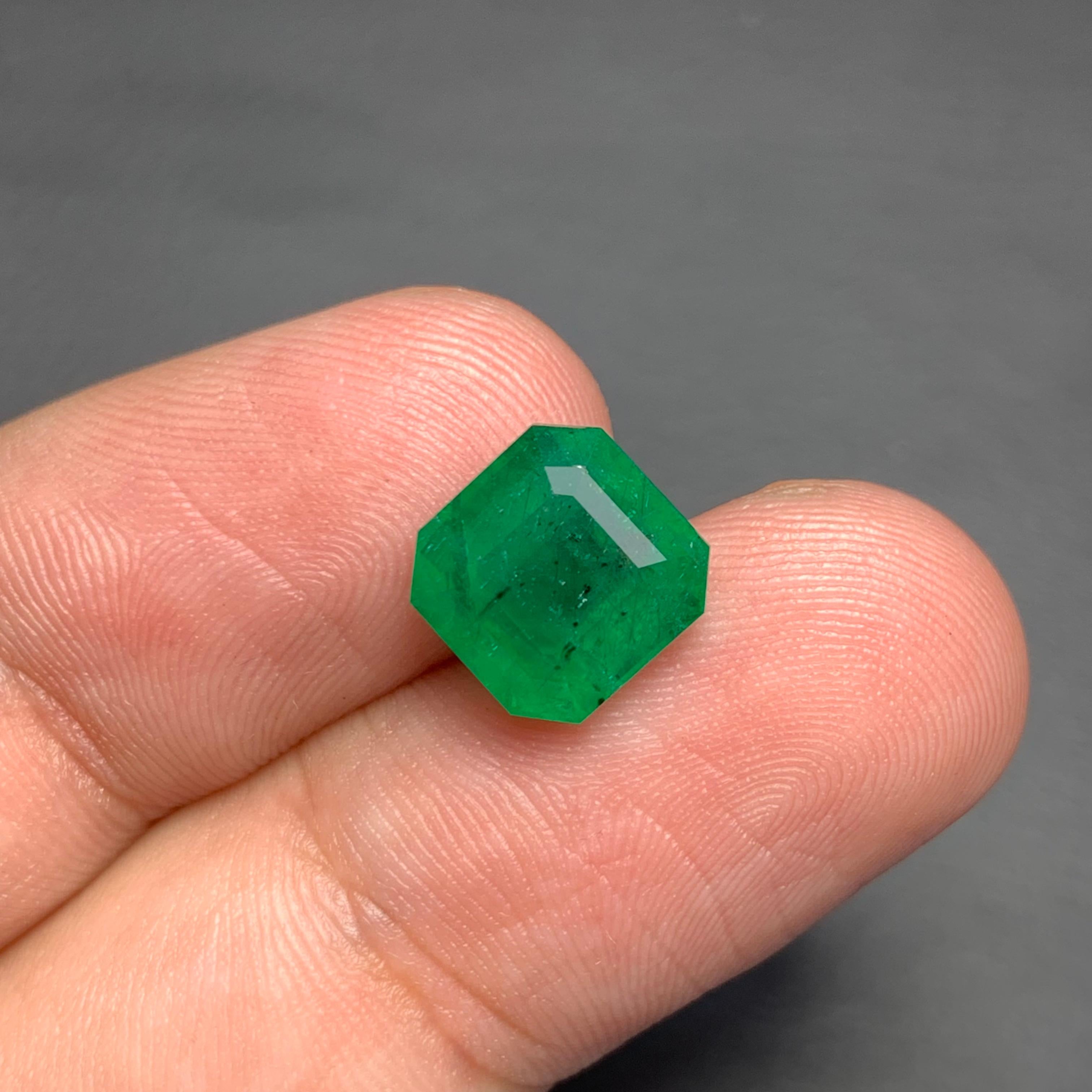 Beauteous 4.10 Carats Natural Green Loose Emerald Zambia Mine Ring Jewellery  For Sale 8