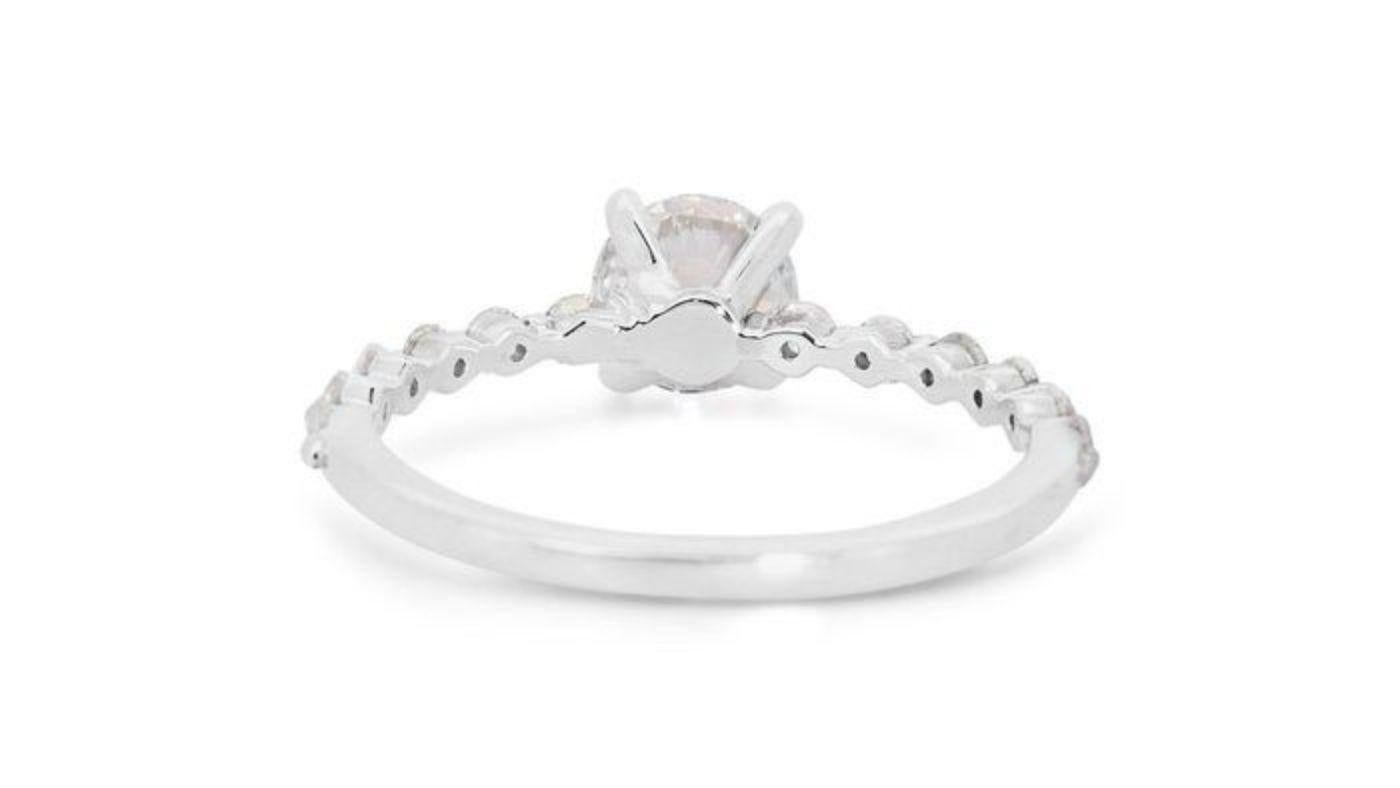 Women's Beautiful 0.24ct Round Brilliant Diamond Ring in 18K White Gold For Sale