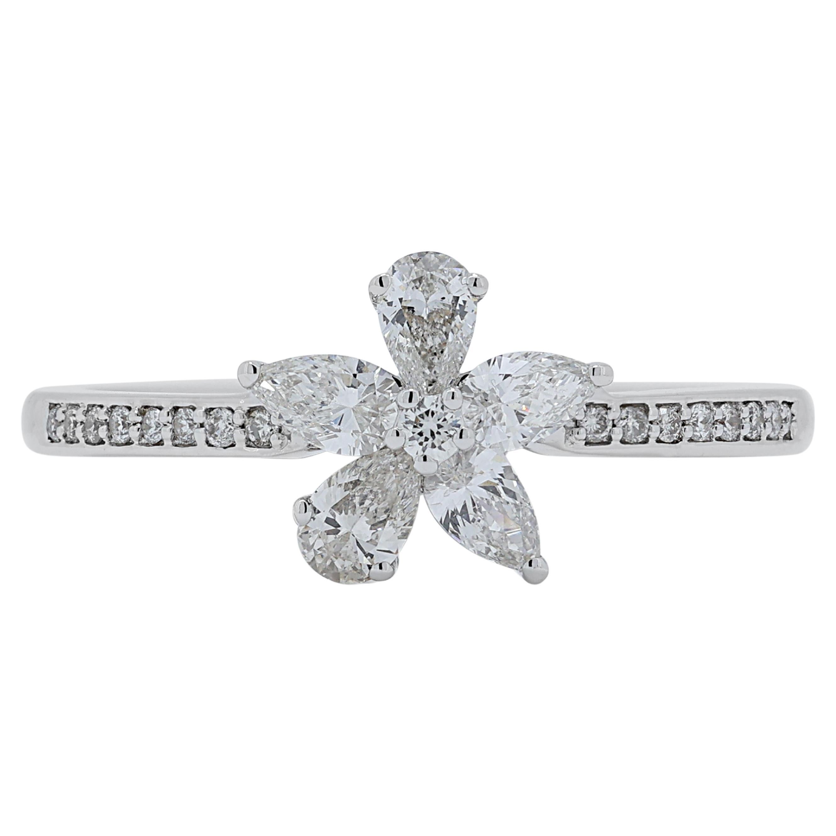 Beautiful 0.58ct Diamonds Pave Ring in 18K White Gold  For Sale