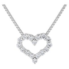 Beautiful 0.64 Carat Natural Diamond Heart Necklace in 18K White Gold Beautiful 0.64 Carat Natural Diamond Heart Necklace in 18K White Gold