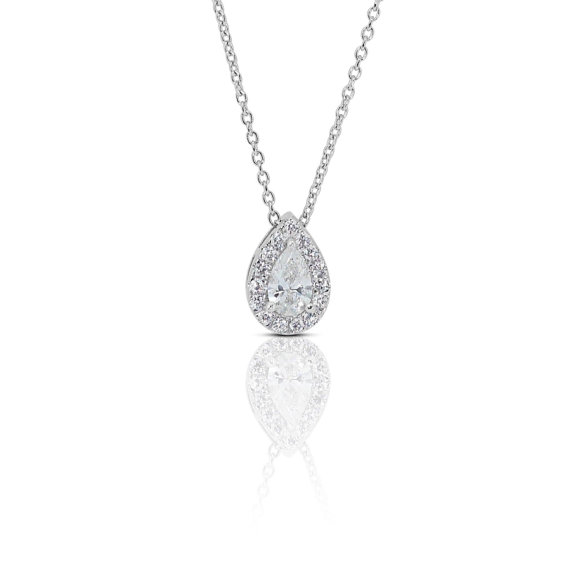 Beautiful 0.71 ct Pear Diamond Halo Necklace in 18k White Gold – GIA Certified In New Condition For Sale In רמת גן, IL
