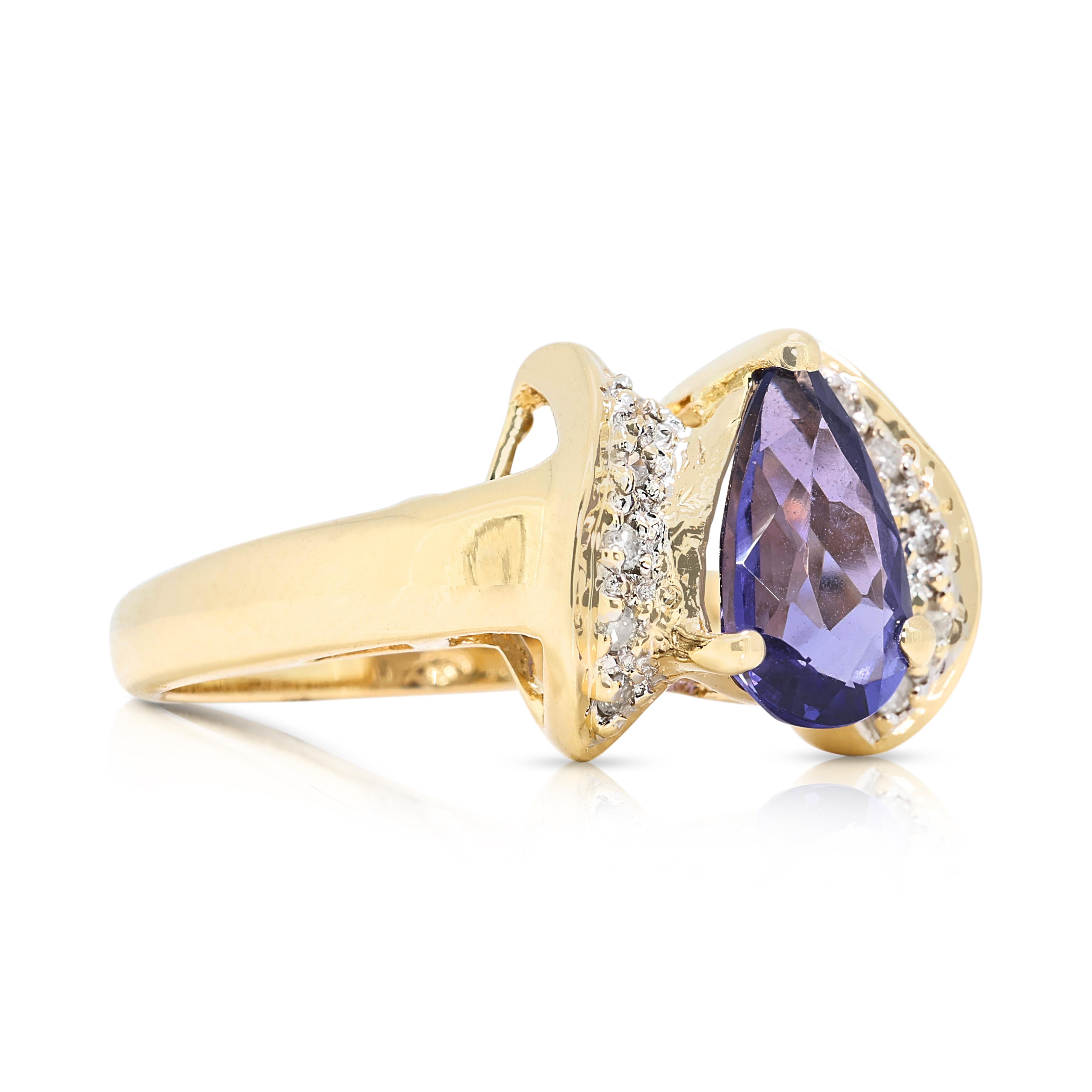 Taille poire Magnifique bague grappe de tanzanites et de diamants de 0,71 carat en or jaune 14 carats