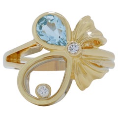 Beautiful 0.75ct Topaz Ring with Side Diamonds in 18K Yellow Gold