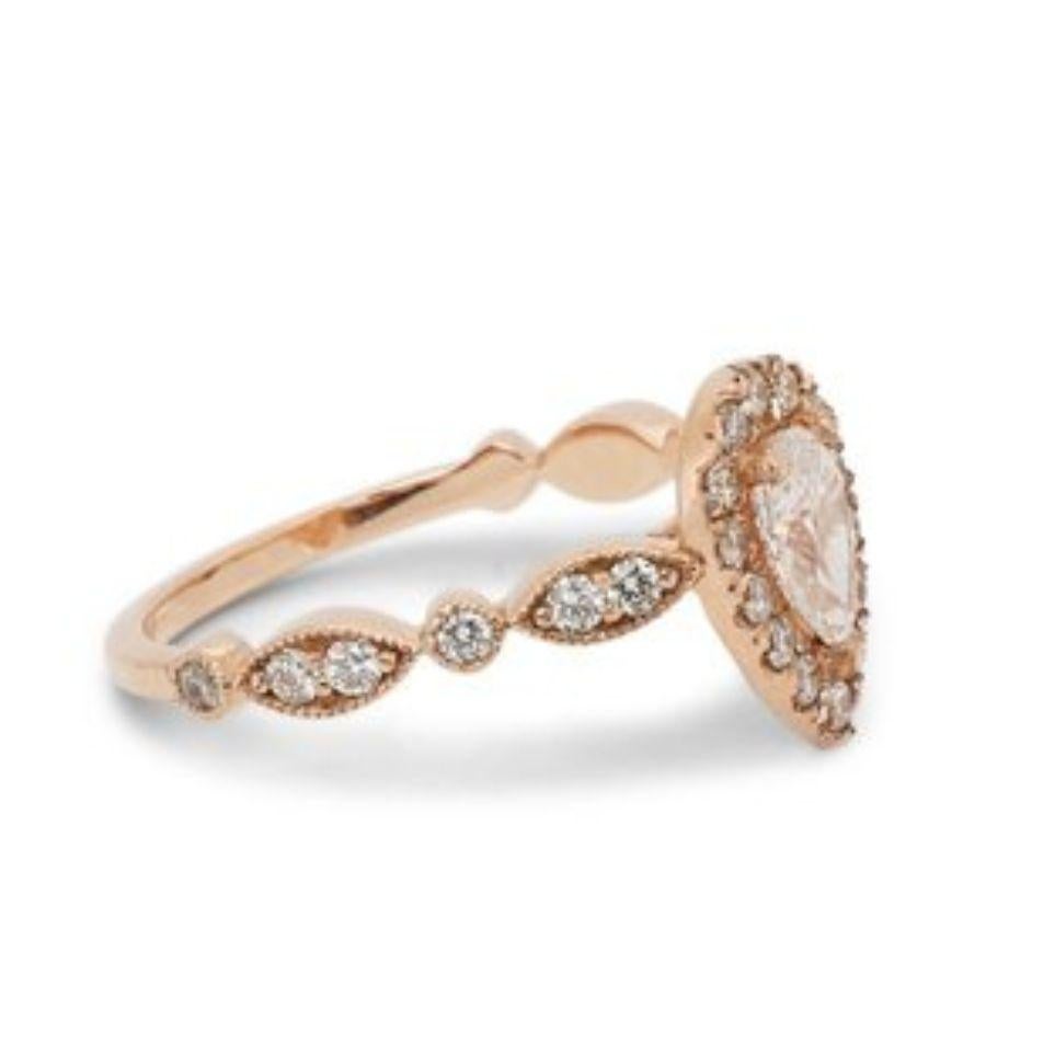 Women's Beautiful 0.9ct Pear Brilliant Diamond Ring For Sale