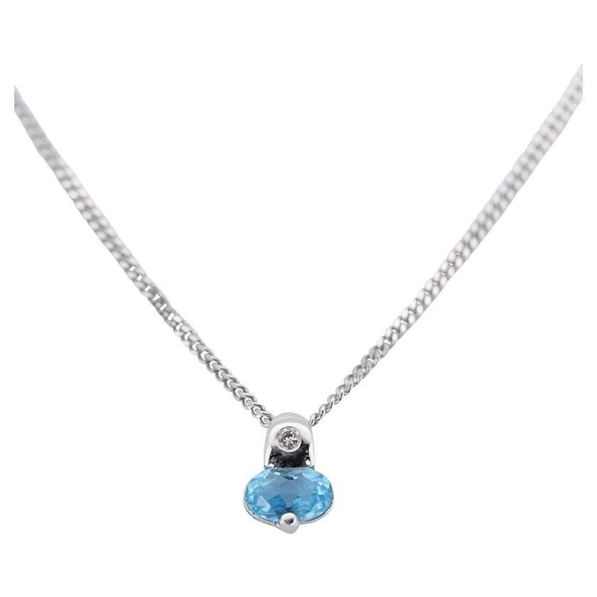 Beautiful 1 ct. Oval Topaz Necklace For Sale