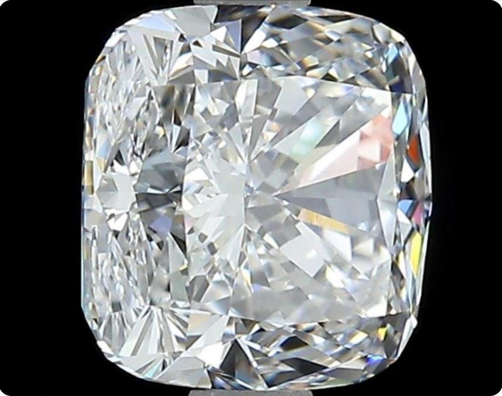 Beautiful 1 pc Natural Diamond with 1.81 ct - GIA Certificate For Sale 1