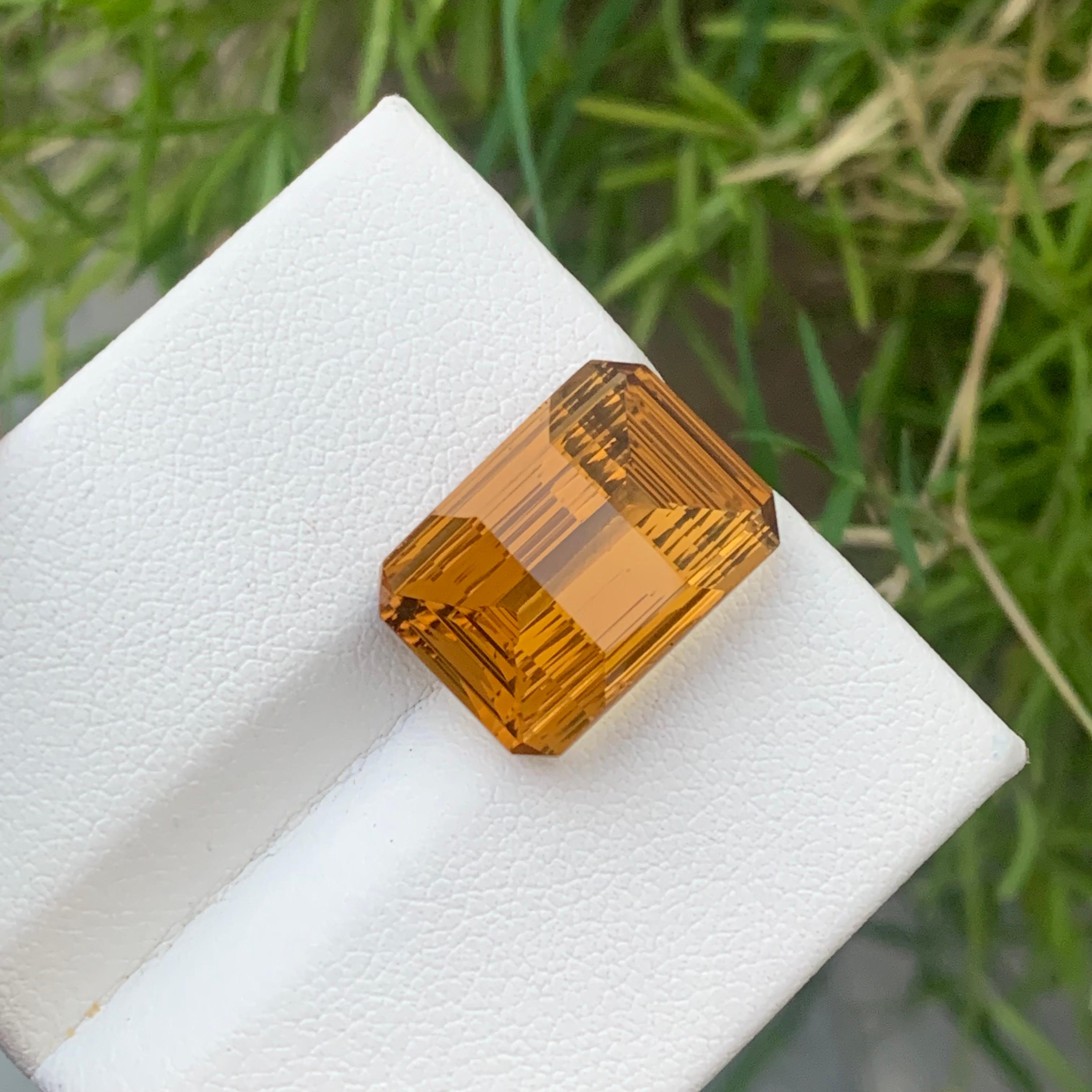 Beautiful 10.20 Carat Laser Cut Natural Loose Citrine Pixel Cut from Brazil Mine In New Condition For Sale In Peshawar, PK