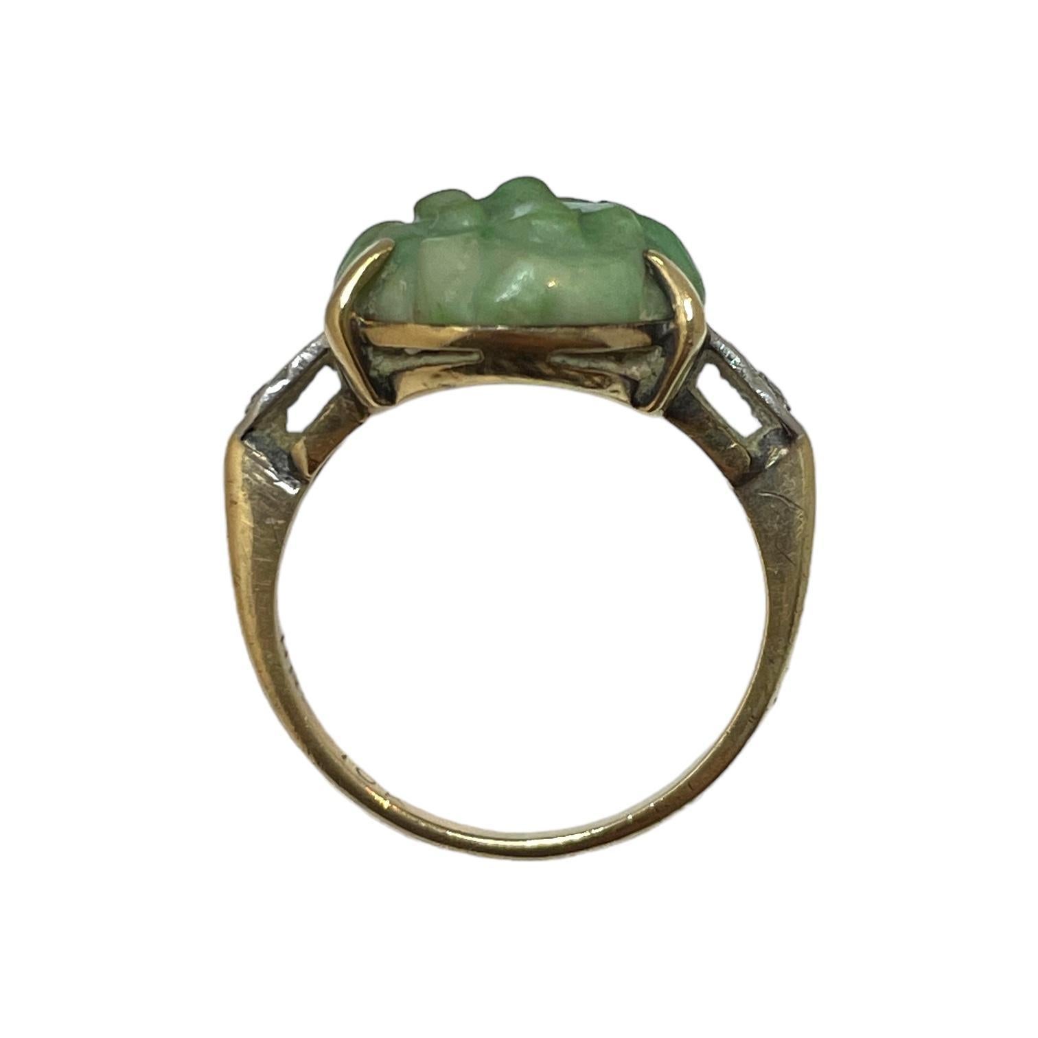 Rough Cut Beautiful 10K H. Rosenthal Carved Jade Ring For Sale