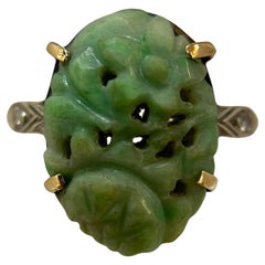 Beautiful 10K H. Rosenthal Carved Jade Ring