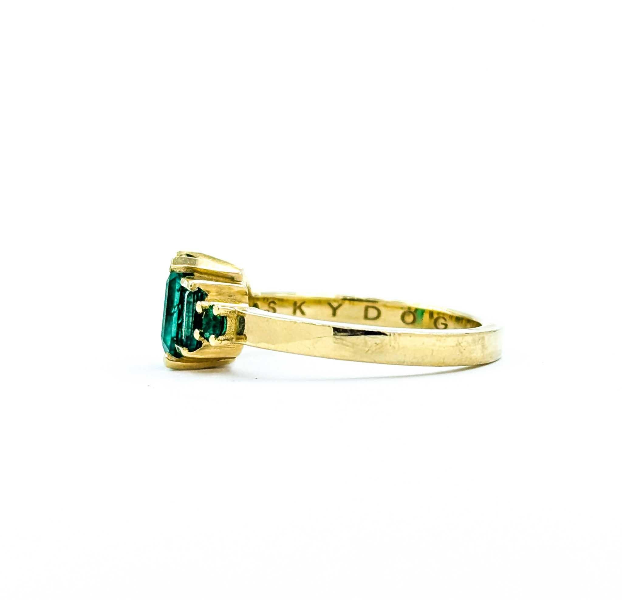 Schöner 1,35ctw Smaragd Ring in 14K Gold von SKYDOG im Angebot 4