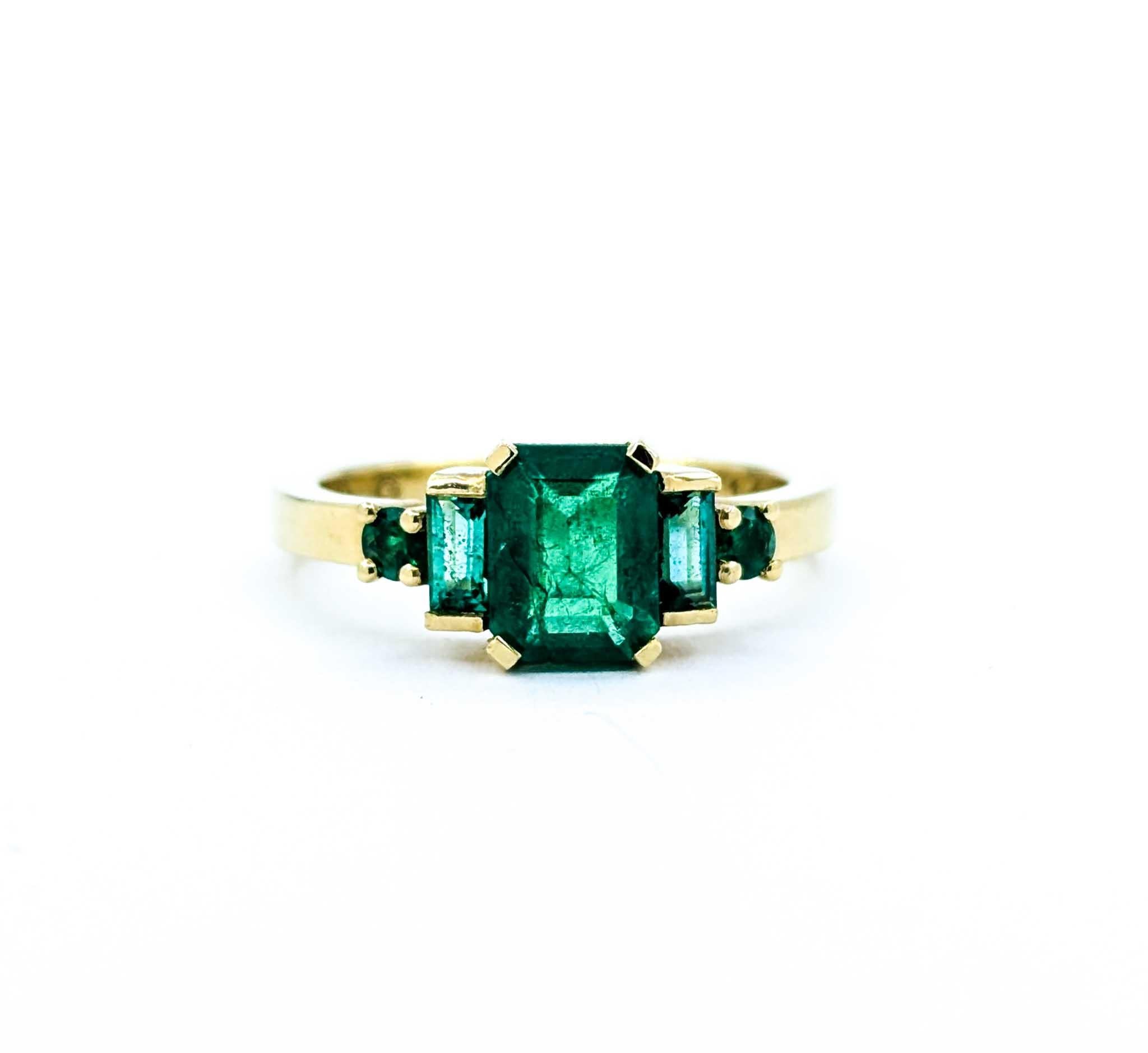 Schöner 1,35ctw Smaragd Ring in 14K Gold von SKYDOG im Angebot 7