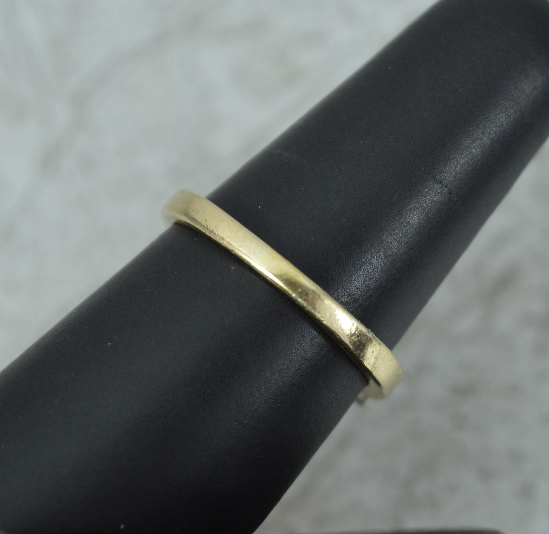 Beautiful 14 Carat Gold 1.00 Ct Diamond Quatrefoil Cluster Ring For Sale 4