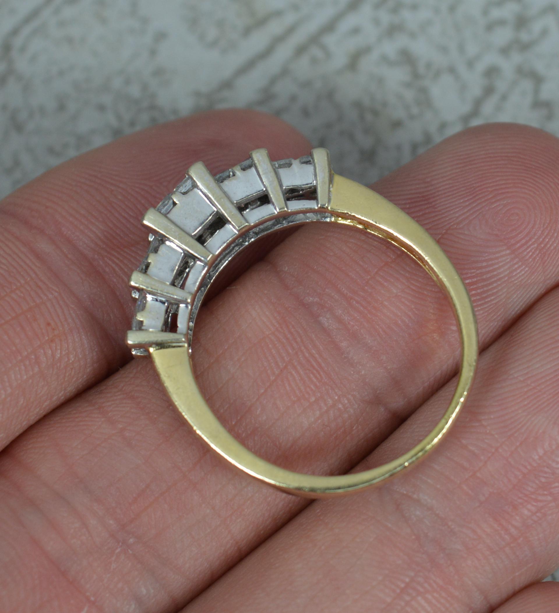 Schöner 14 Karat Gold 1,00 Karat Diamant Quatrefoil Cluster-Ring (Zeitgenössisch)