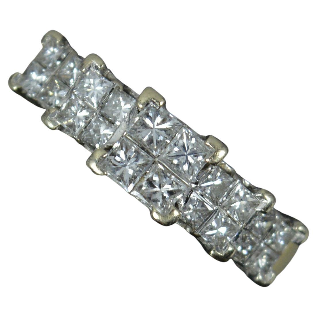 Beautiful 14 Carat Gold 1.00 Ct Diamond Quatrefoil Cluster Ring For Sale