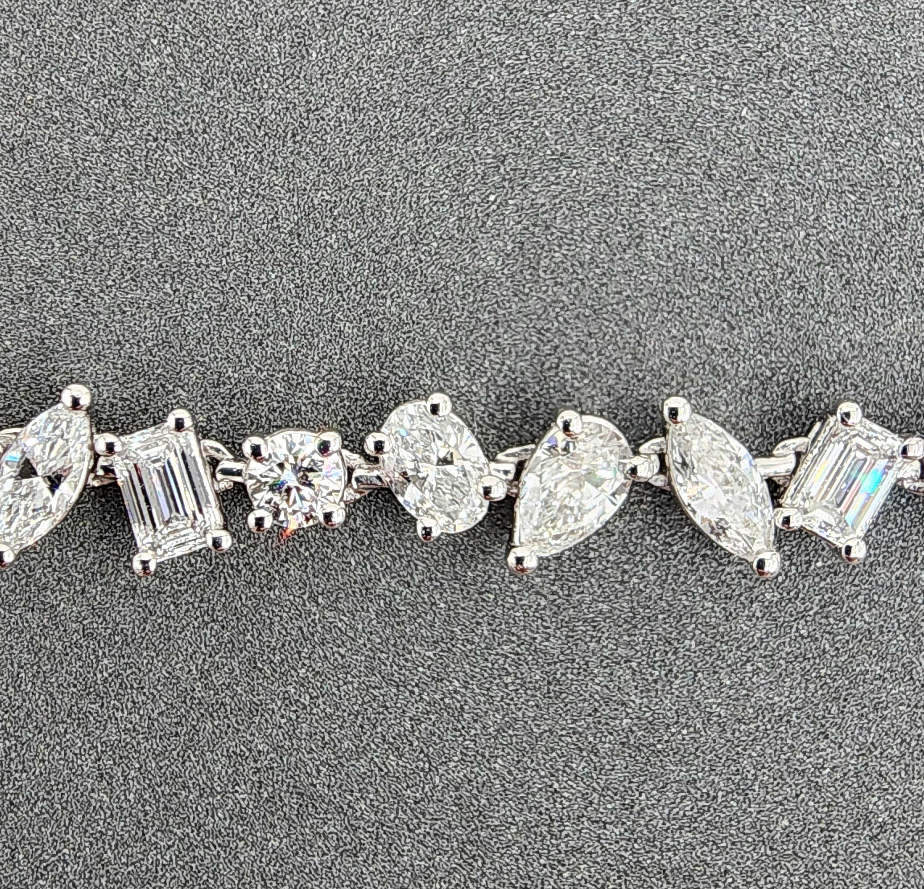 Taglio misto Splendida collana tennis con diamanti a taglio misto da 14,61 carati - Platino in vendita