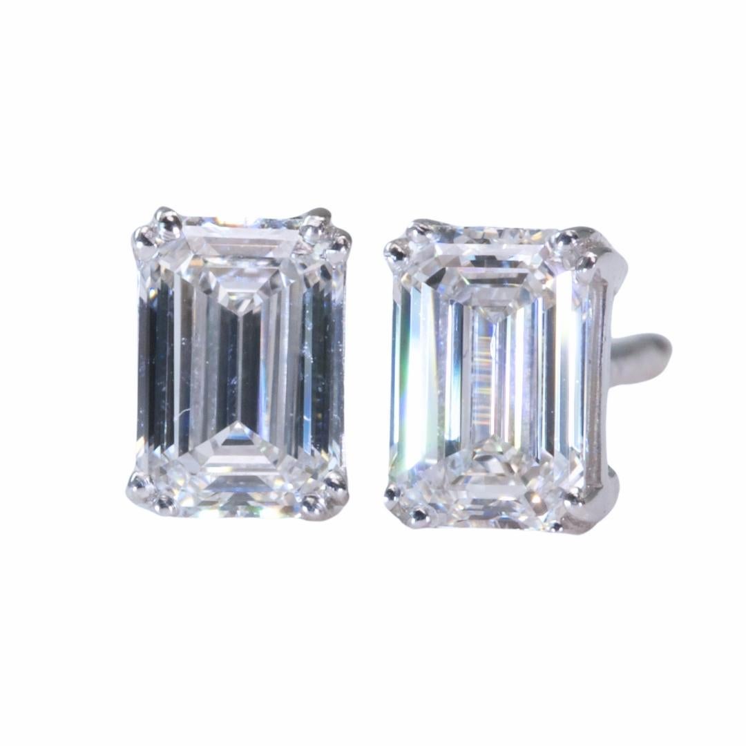 Beautiful 1.49ct Diamond Stud Earrings in 18k White Gold - GIA Certified For Sale 1