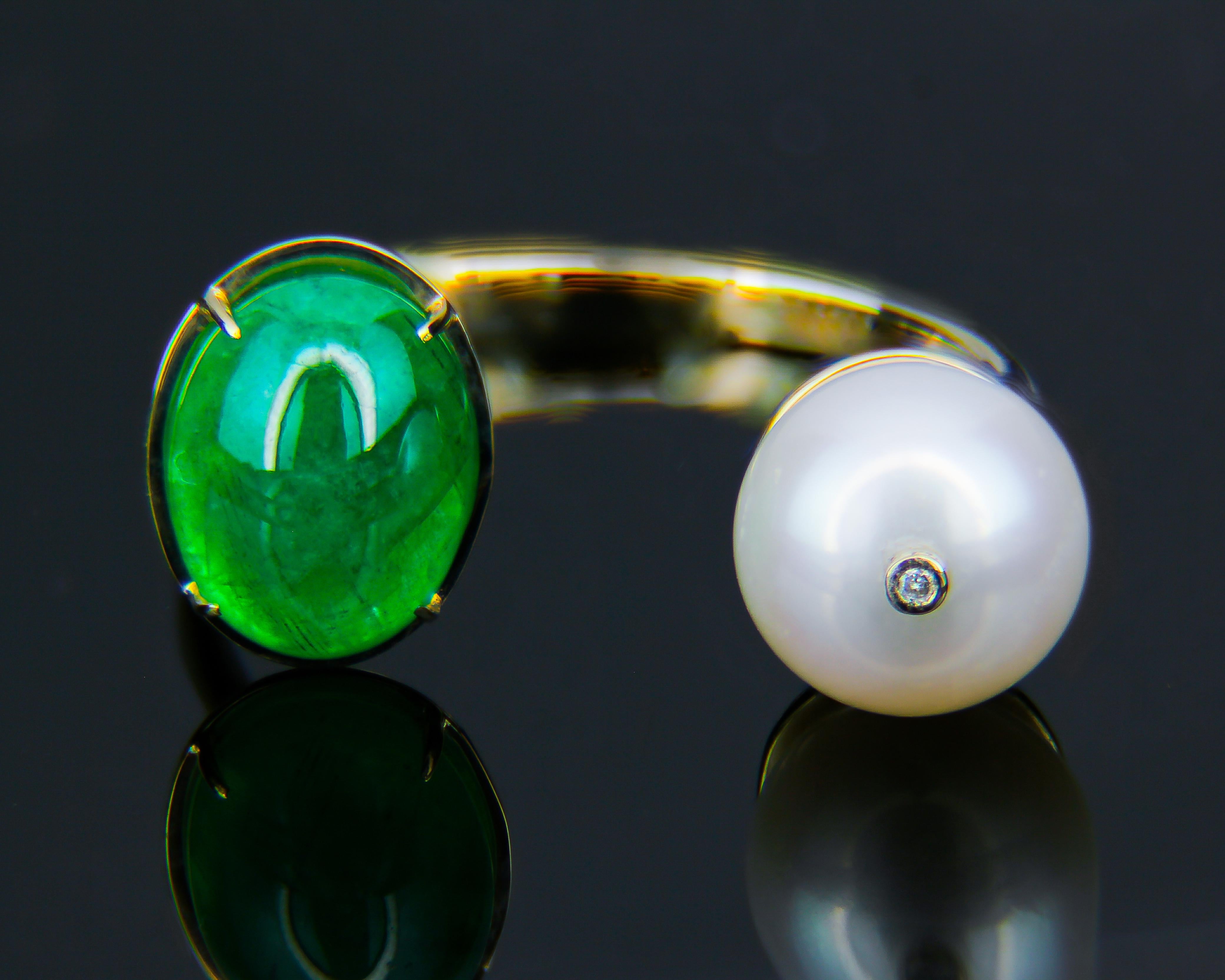 For Sale:  Emerald and Pearl 14k gold ring. Adjustable emerald ring 6