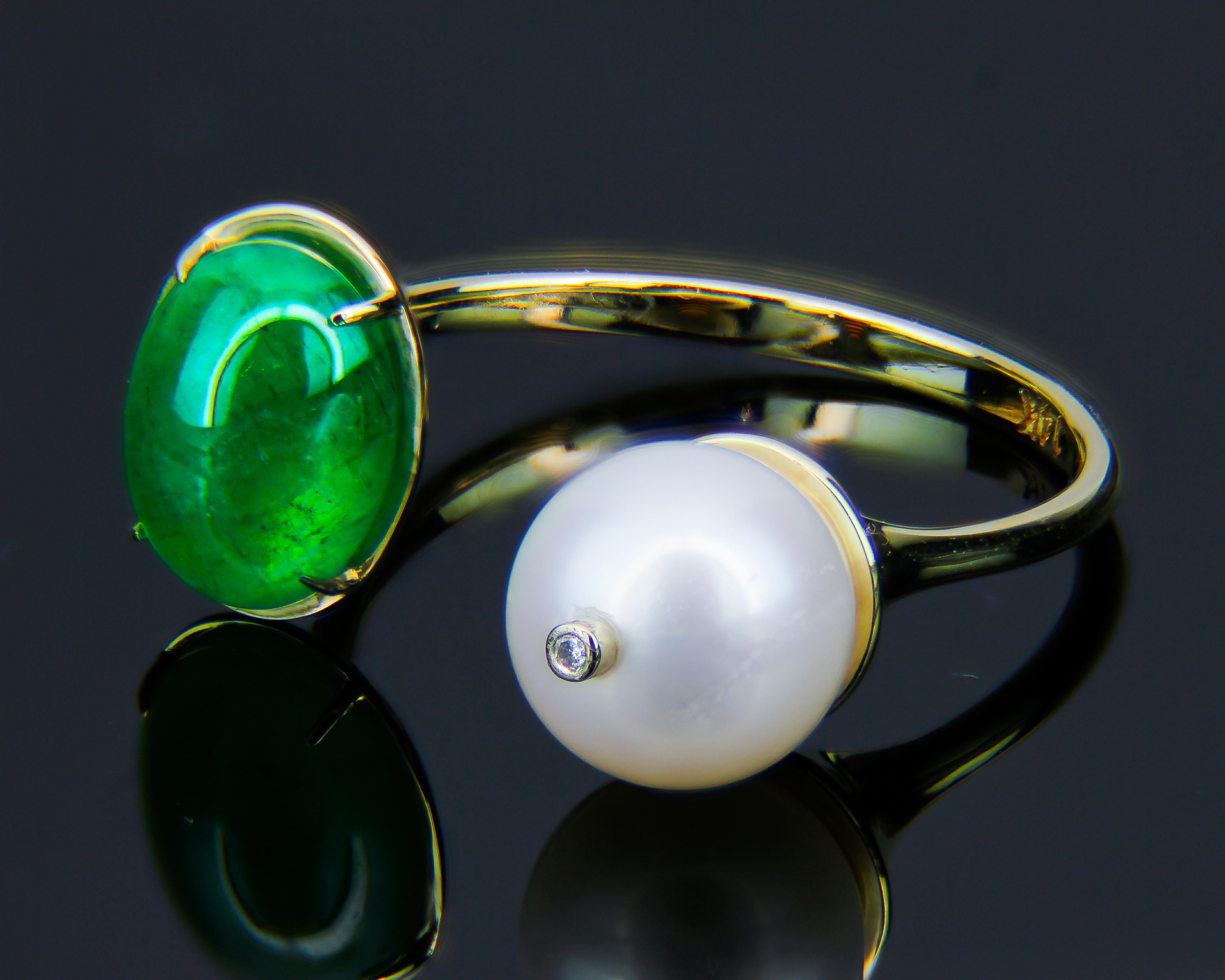 For Sale:  Emerald and Pearl 14k gold ring. Adjustable emerald ring 8