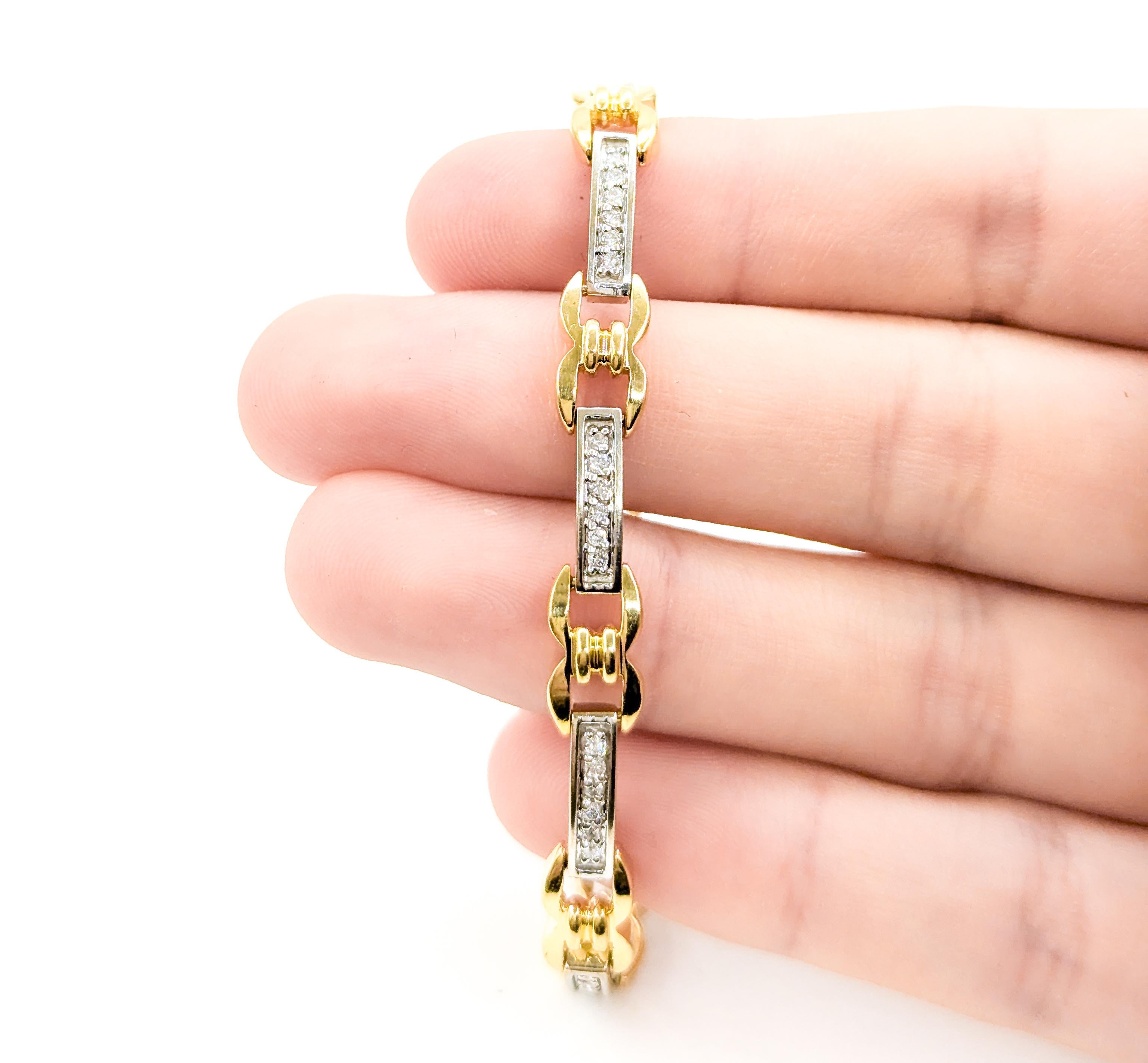 Beautiful 14k Two-Tone Diamond Tennis Bracelet For Sale 6