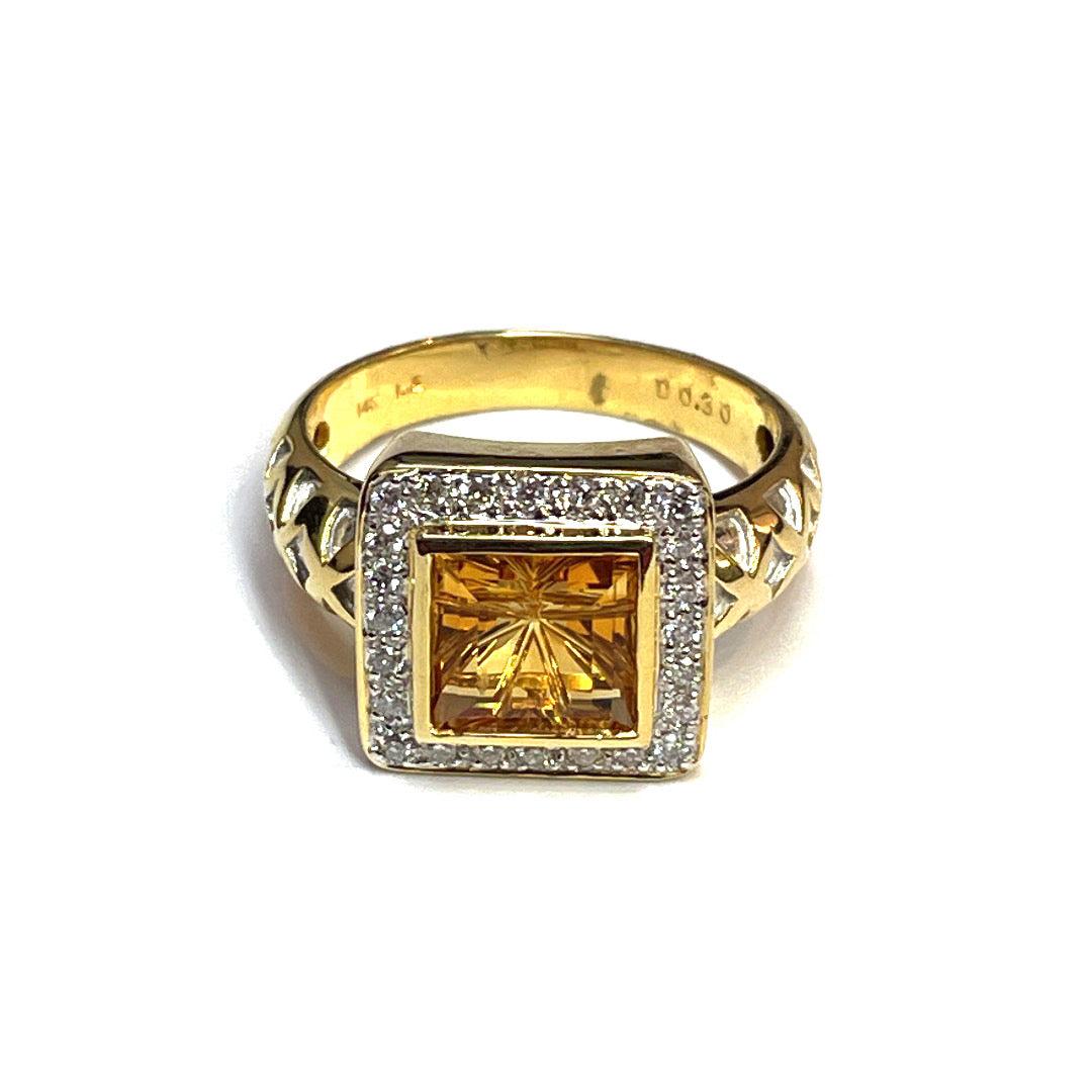 Princess Cut Beautiful 14k Yellow Gold Citrine Diamond Ring