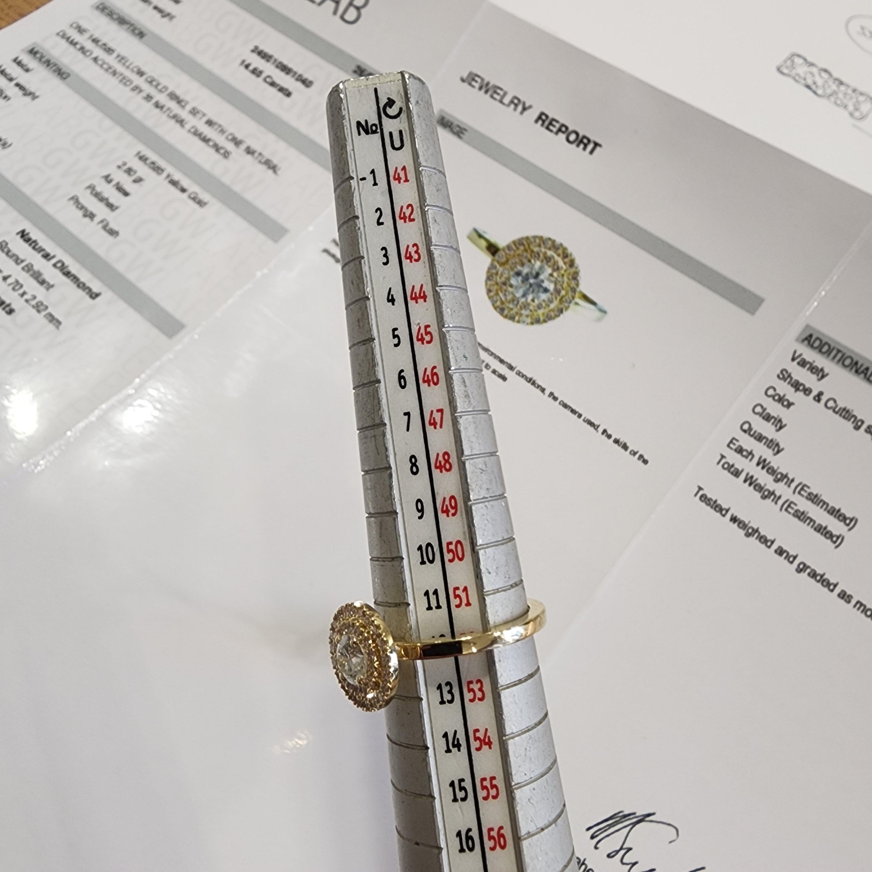 Schönes 14K Gelbgold  helo Verlobungsring mit 0,65 Karat natürlichen Diamanten im Zustand „Neu“ im Angebot in רמת גן, IL