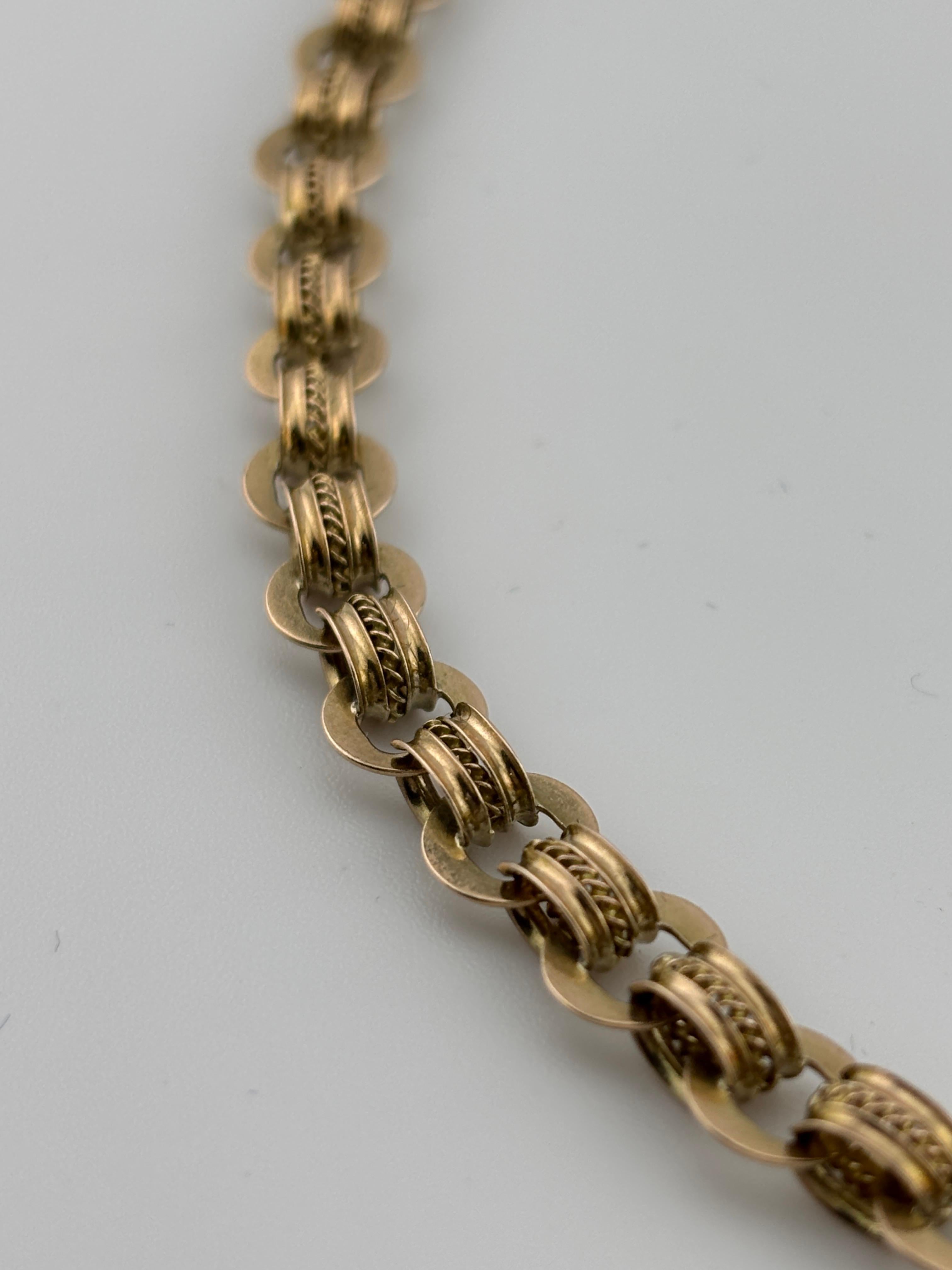 Magnifique chaîne à maillons ornée en or jaune 14 carats en vente 2