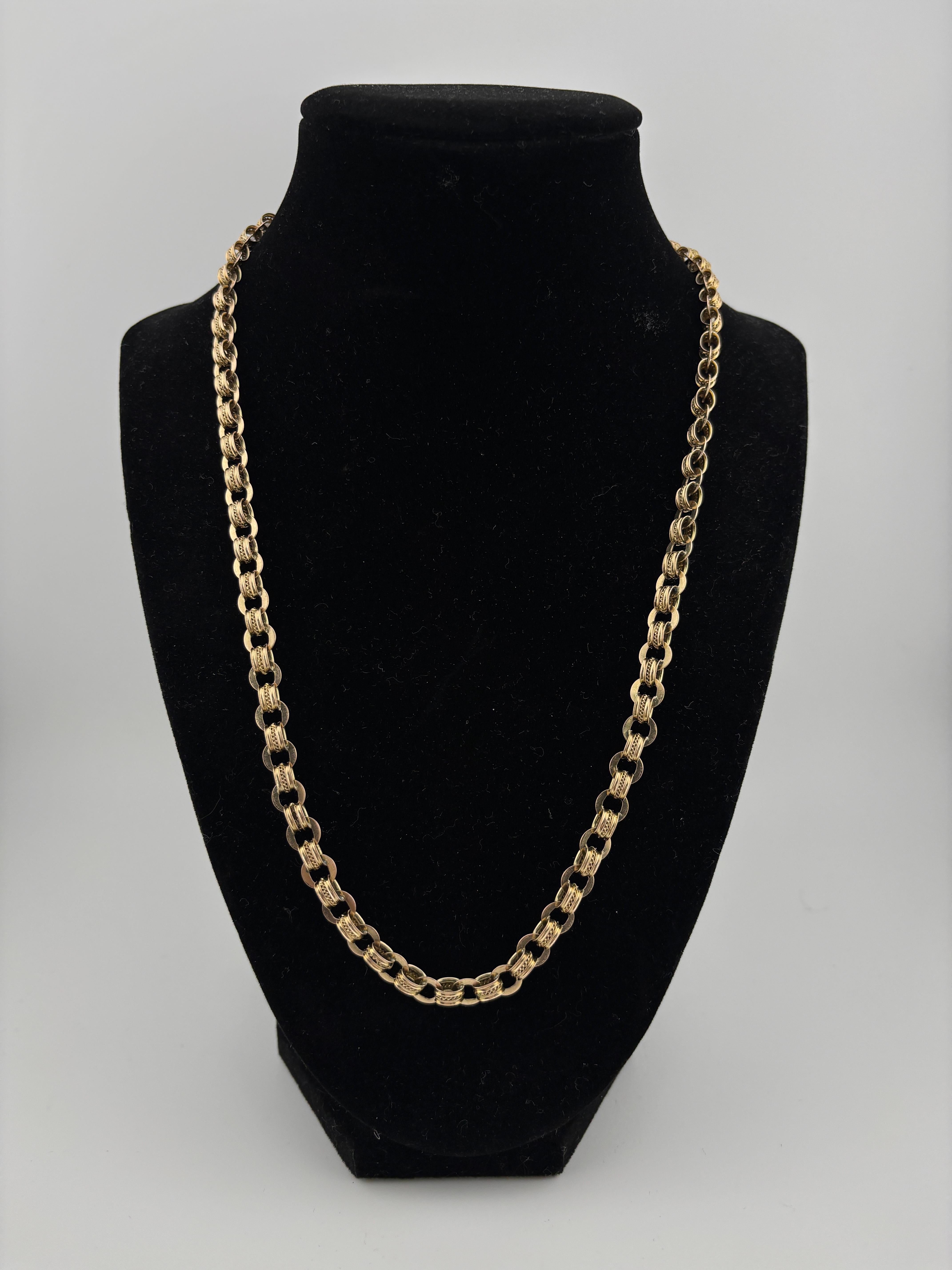 Magnifique chaîne à maillons ornée en or jaune 14 carats en vente 4