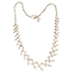 Beautiful 1.50 Cts Round Brilliant Cut F/VS1 Diamonds Illusion Necklace 14K Gold